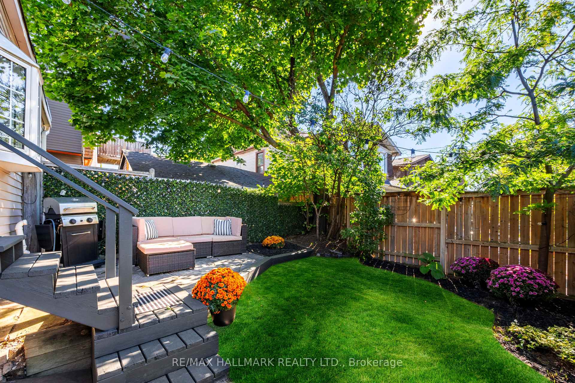 Photo 31 of 1 Heyworth Crescent, Toronto, East End-Danforth — HOMEH
