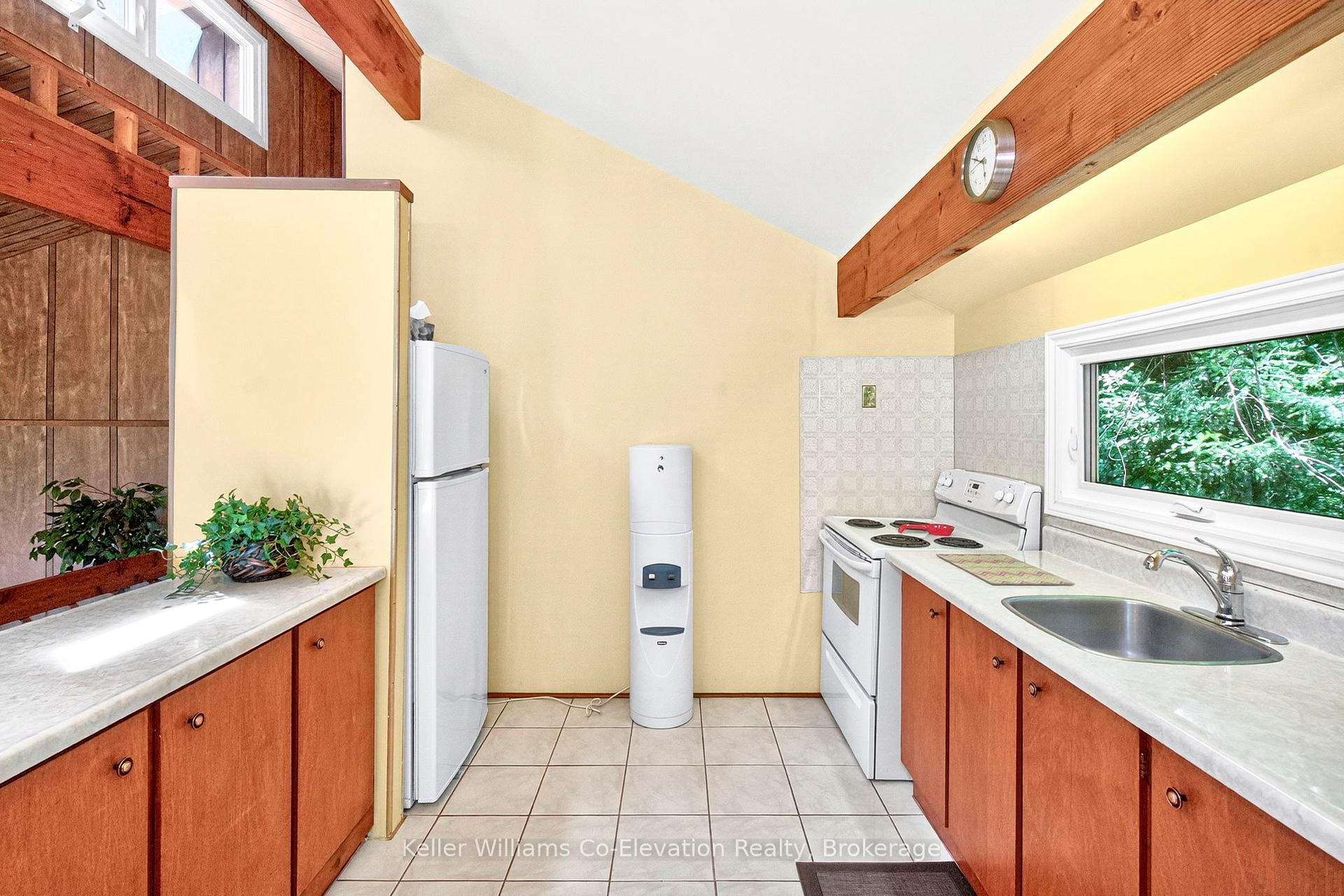 Photo 7 of 35 Crooked Creek Crescent, Tiny, Rural Tiny — HOMEH