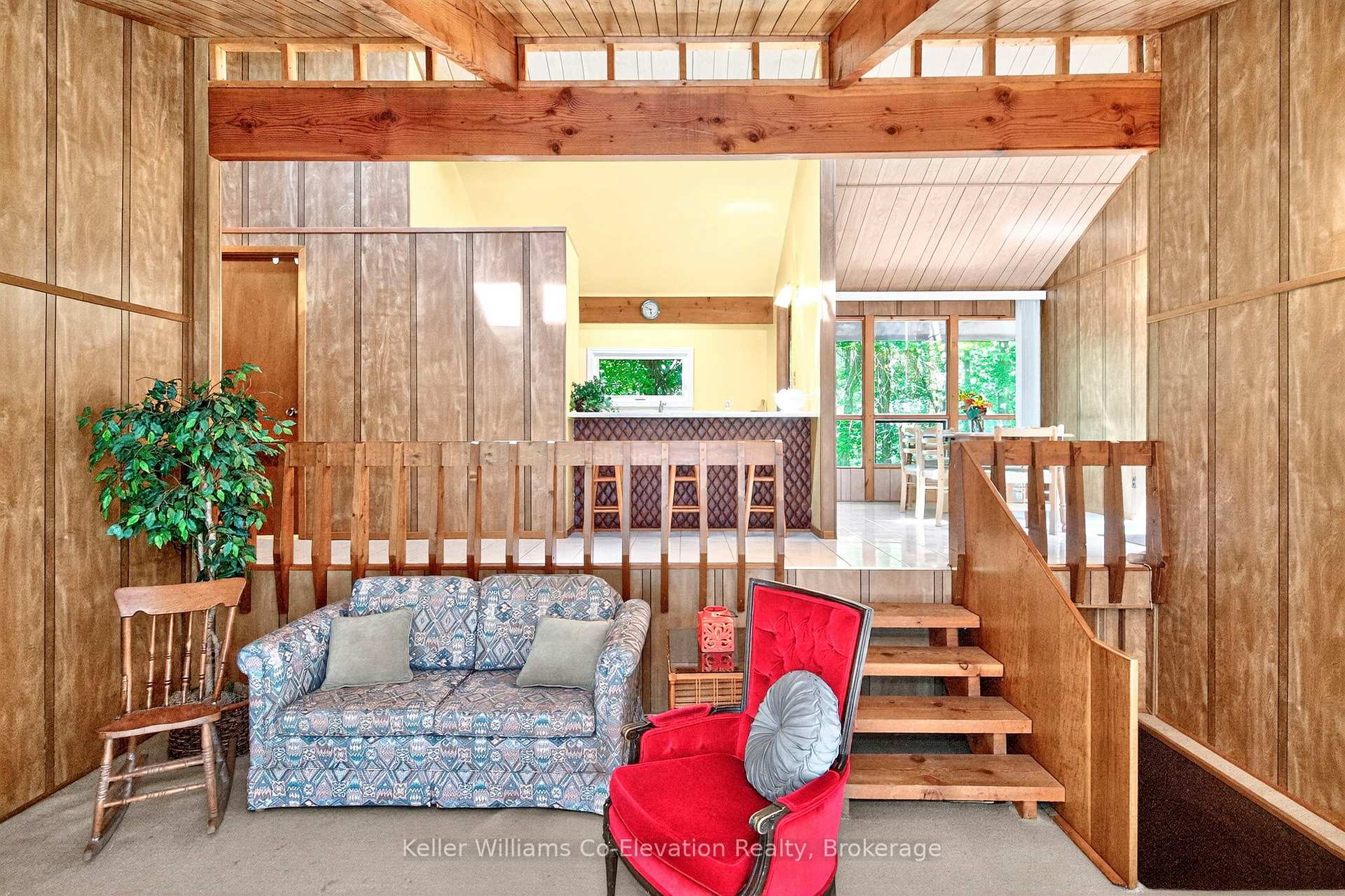 Photo 12 of 35 Crooked Creek Crescent, Tiny, Rural Tiny — HOMEH
