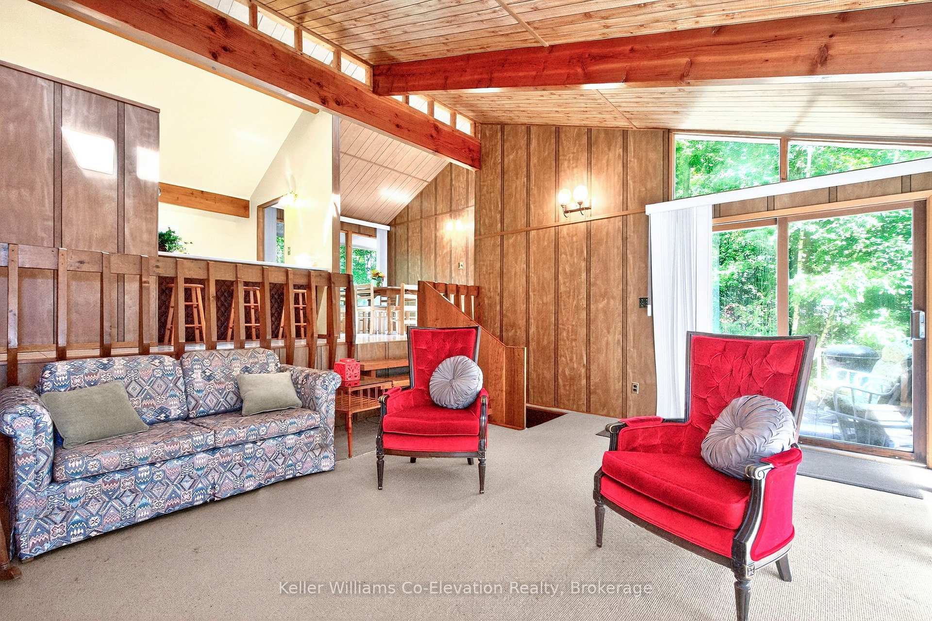 Photo 13 of 35 Crooked Creek Crescent, Tiny, Rural Tiny — HOMEH
