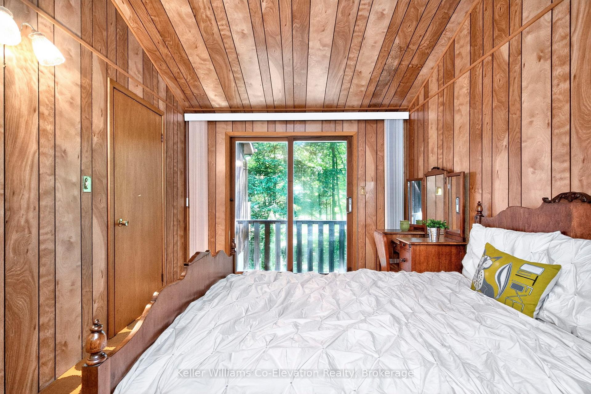 Photo 16 of 35 Crooked Creek Crescent, Tiny, Rural Tiny — HOMEH