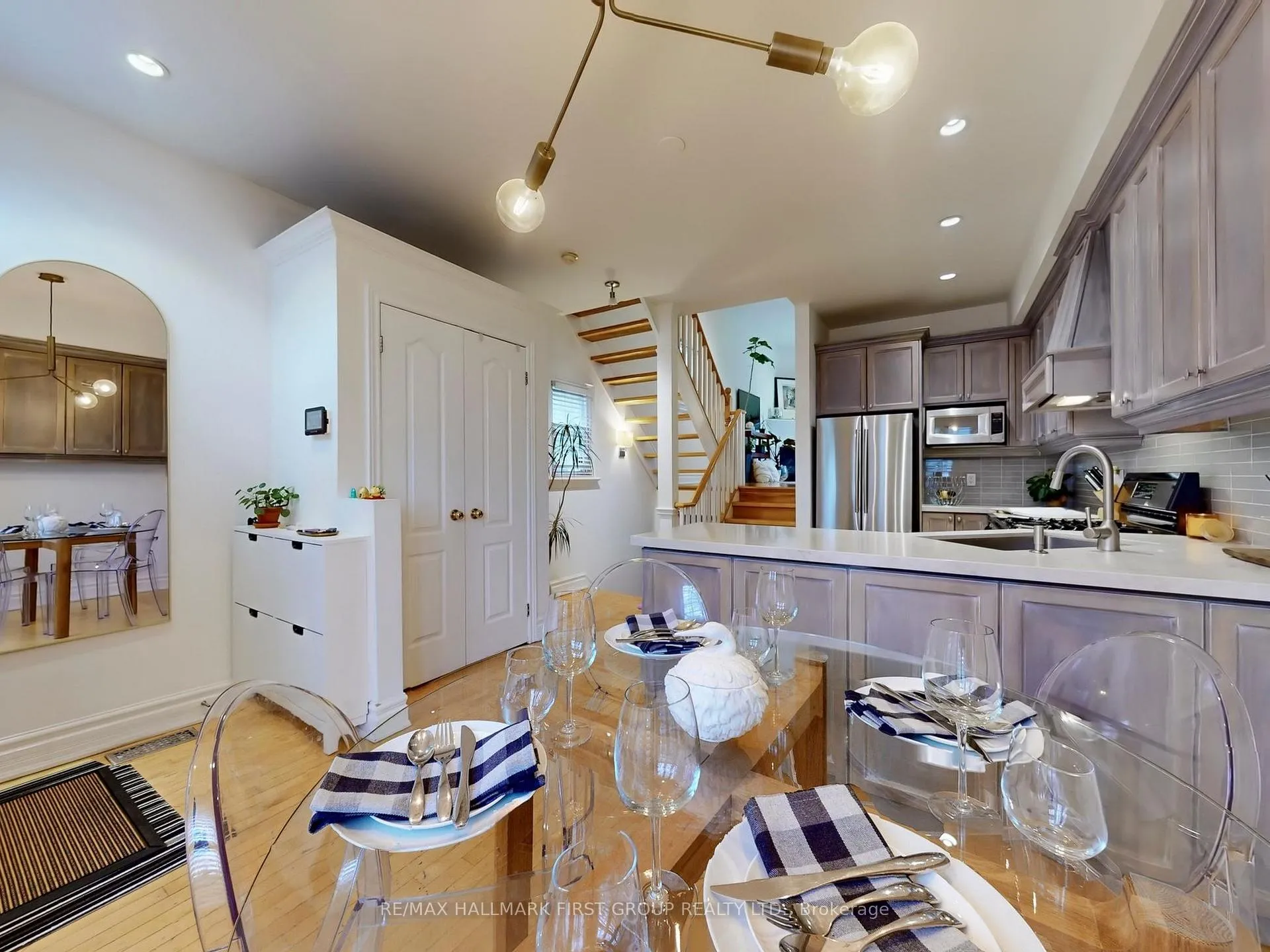 Photo 5 of 9D Woodfield Road, Toronto, Greenwood-Coxwell — HOMEH