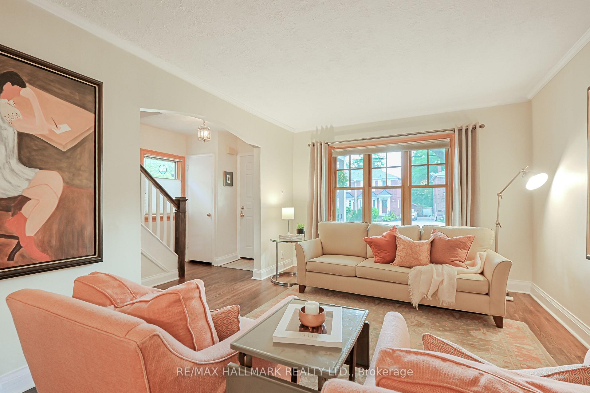 Photo 6 of 24 Thursfield Crescent, Toronto, Leaside — HOMEH
