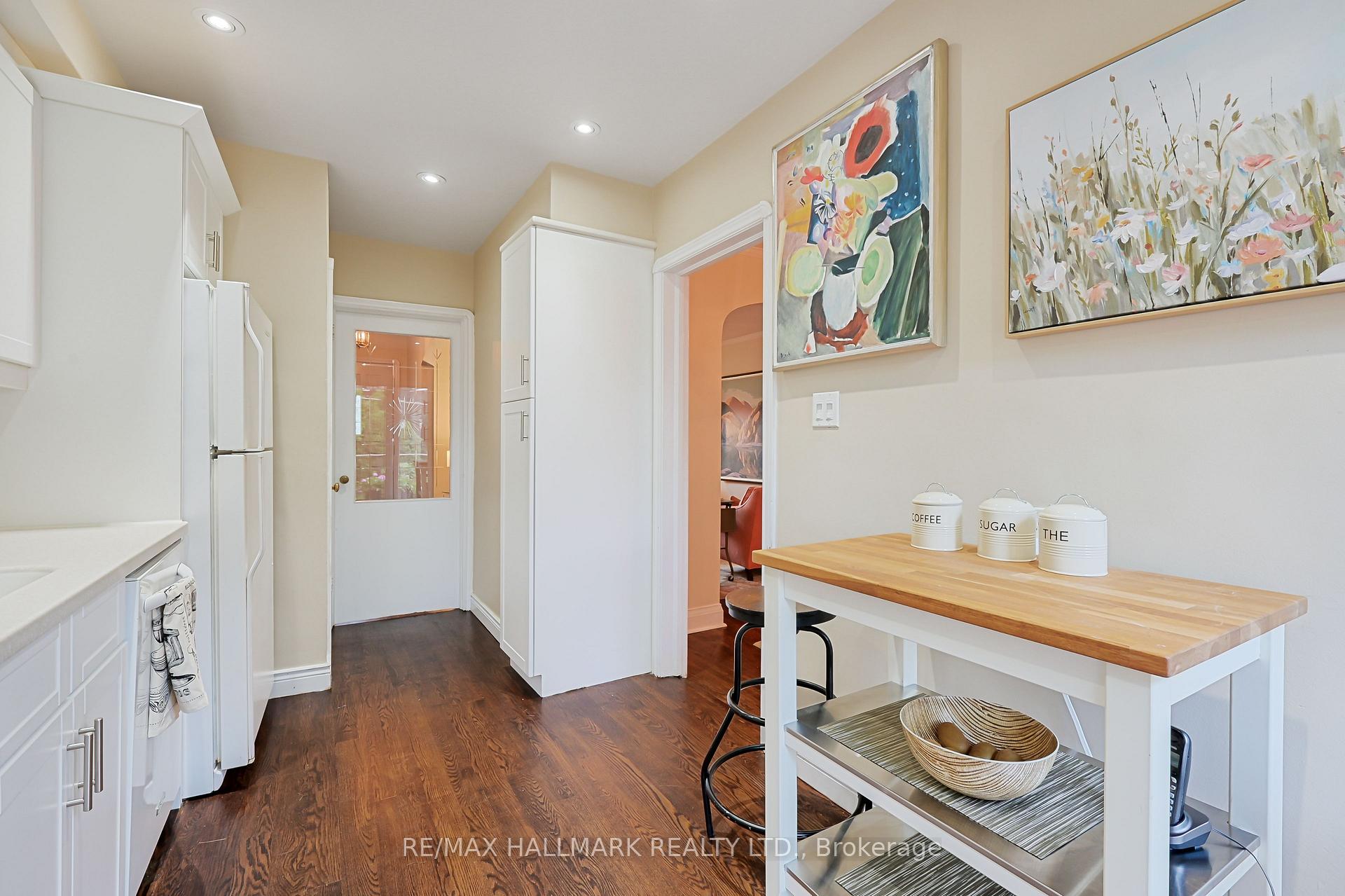 Photo 14 of 24 Thursfield Crescent, Toronto, Leaside — HOMEH