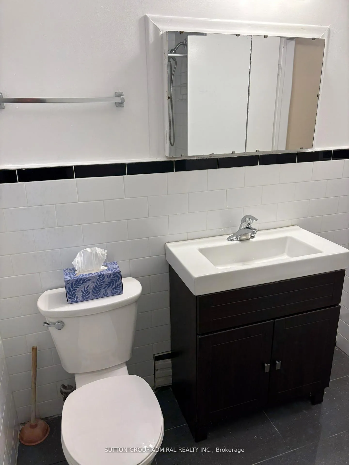 Photo 10 of Unit 2, 20 Meadowbrook Road, Toronto, Englemount-Lawrence — HOMEH