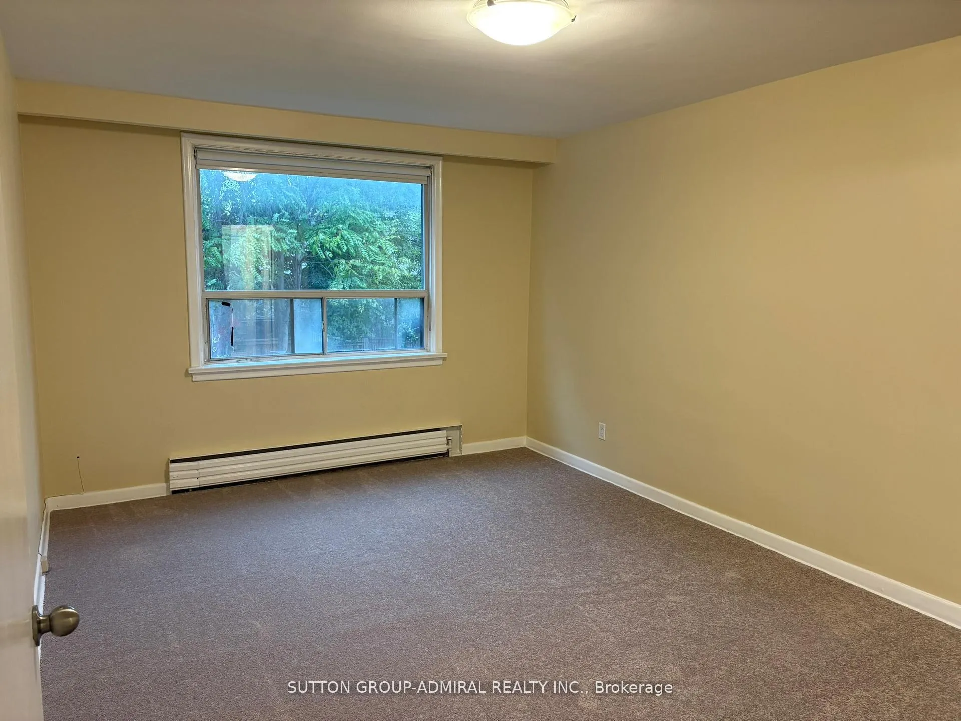 Photo 14 of Unit 2, 20 Meadowbrook Road, Toronto, Englemount-Lawrence — HOMEH