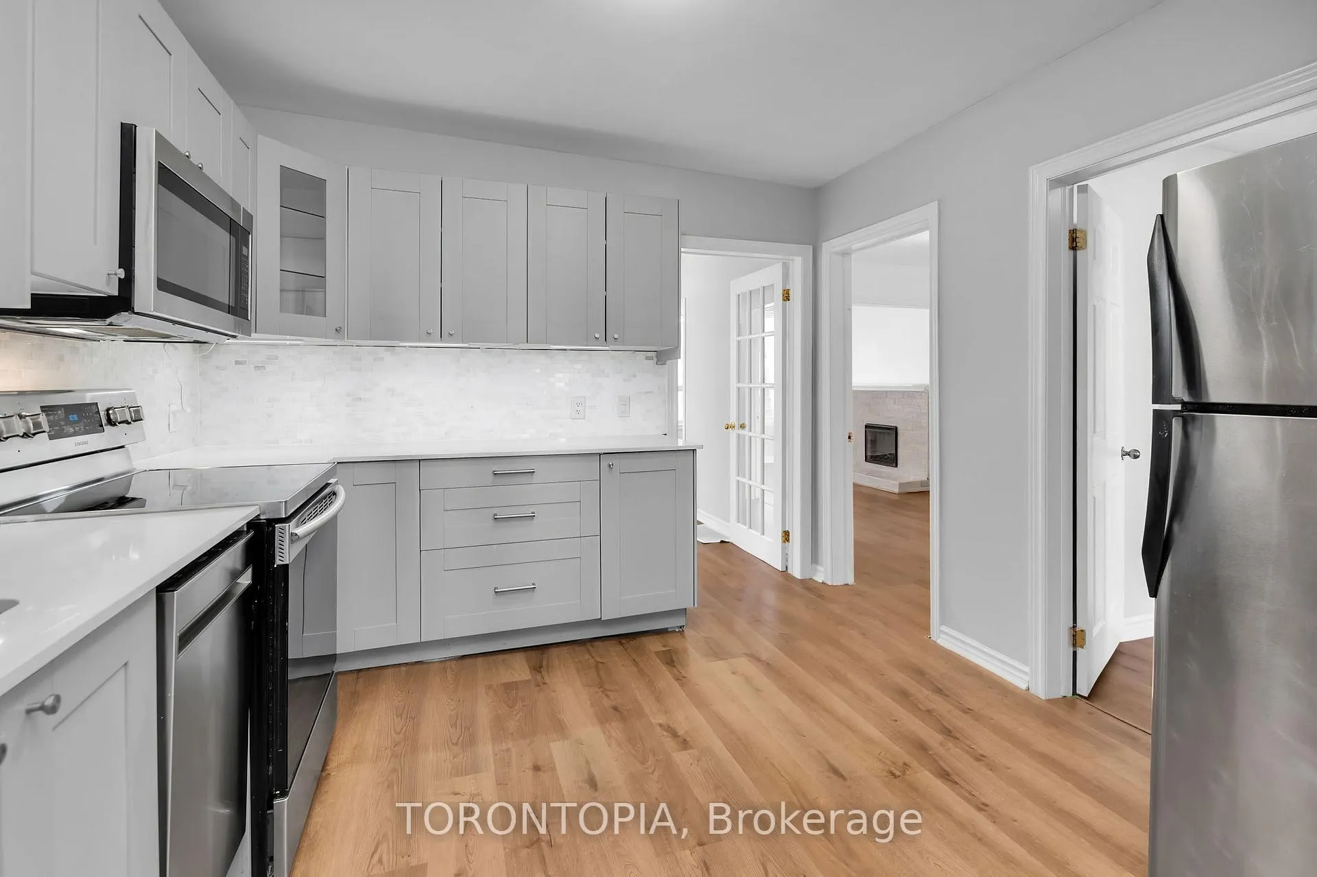 Photo 20 of Unit Main, 2346.5 Queen Street E, Toronto, The Beaches — HOMEH