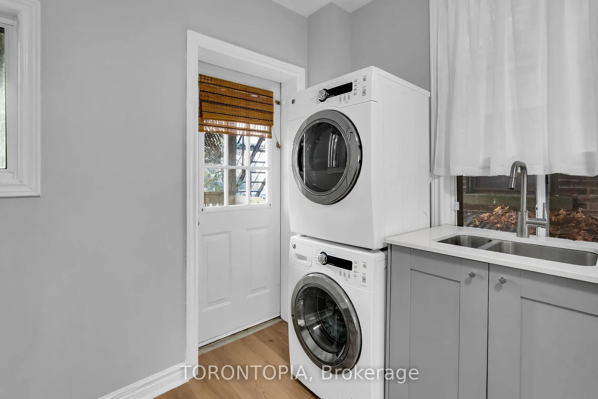 Photo 22 of Unit Main, 2346.5 Queen Street E, Toronto, The Beaches — HOMEH