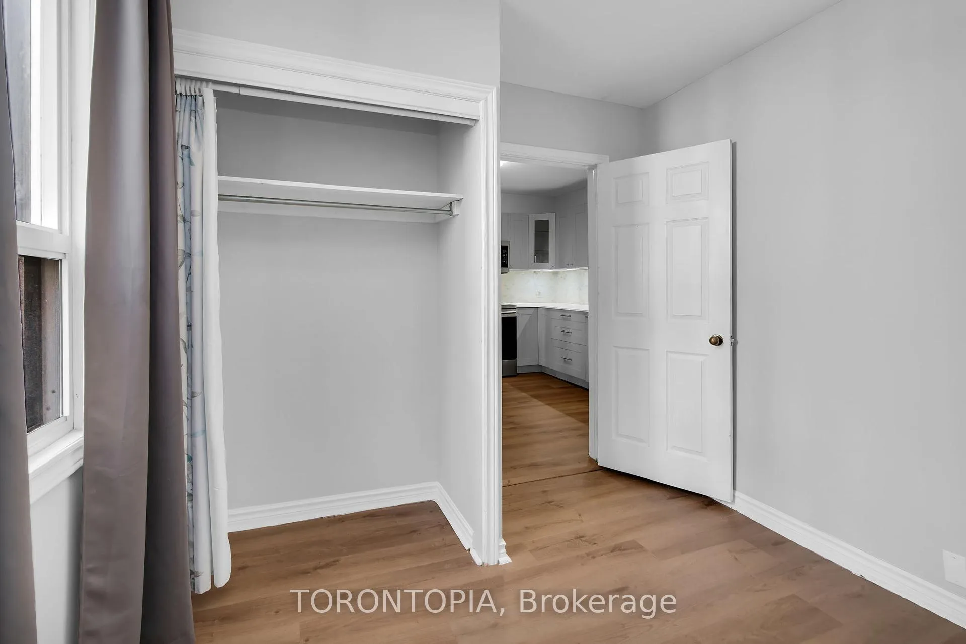 Photo 26 of Unit Main, 2346.5 Queen Street E, Toronto, The Beaches — HOMEH