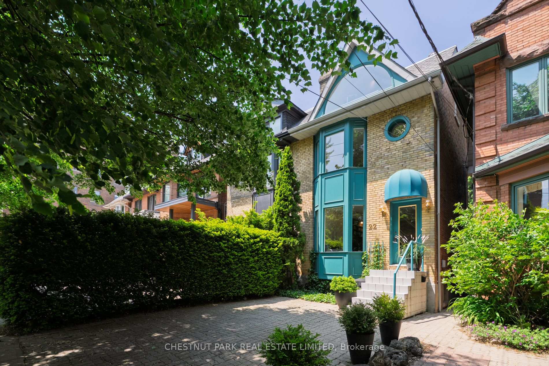 Front of 22 Glen Elm Avenue