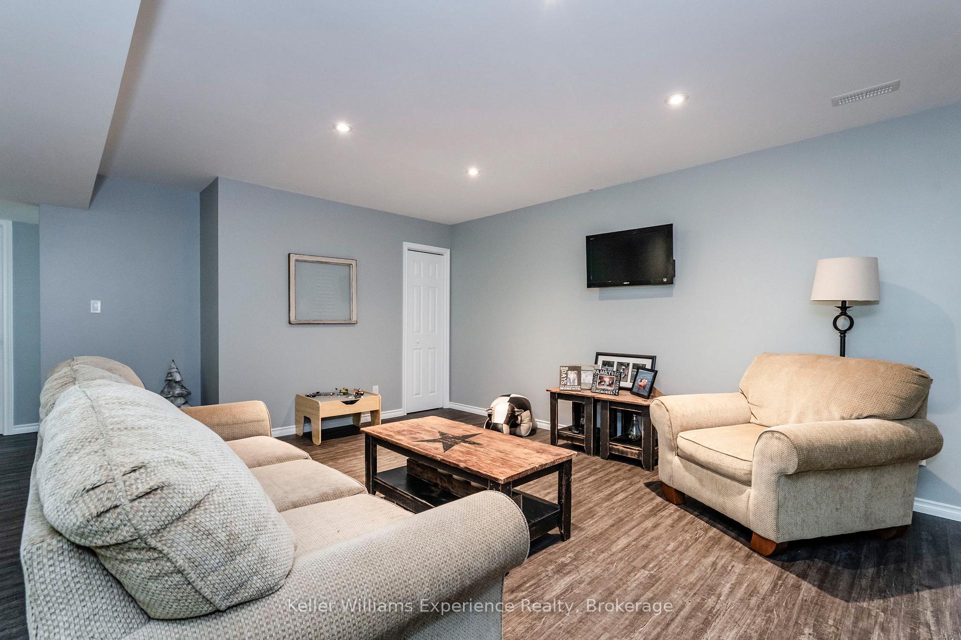 Photo 22 of 27 Meadows Avenue, Tay, Rural Tay — HOMEH