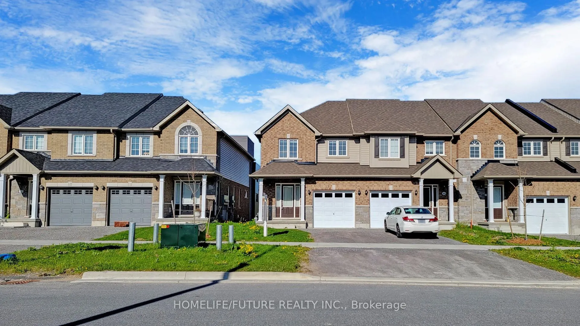 Front of 1638 Hetherington Drive