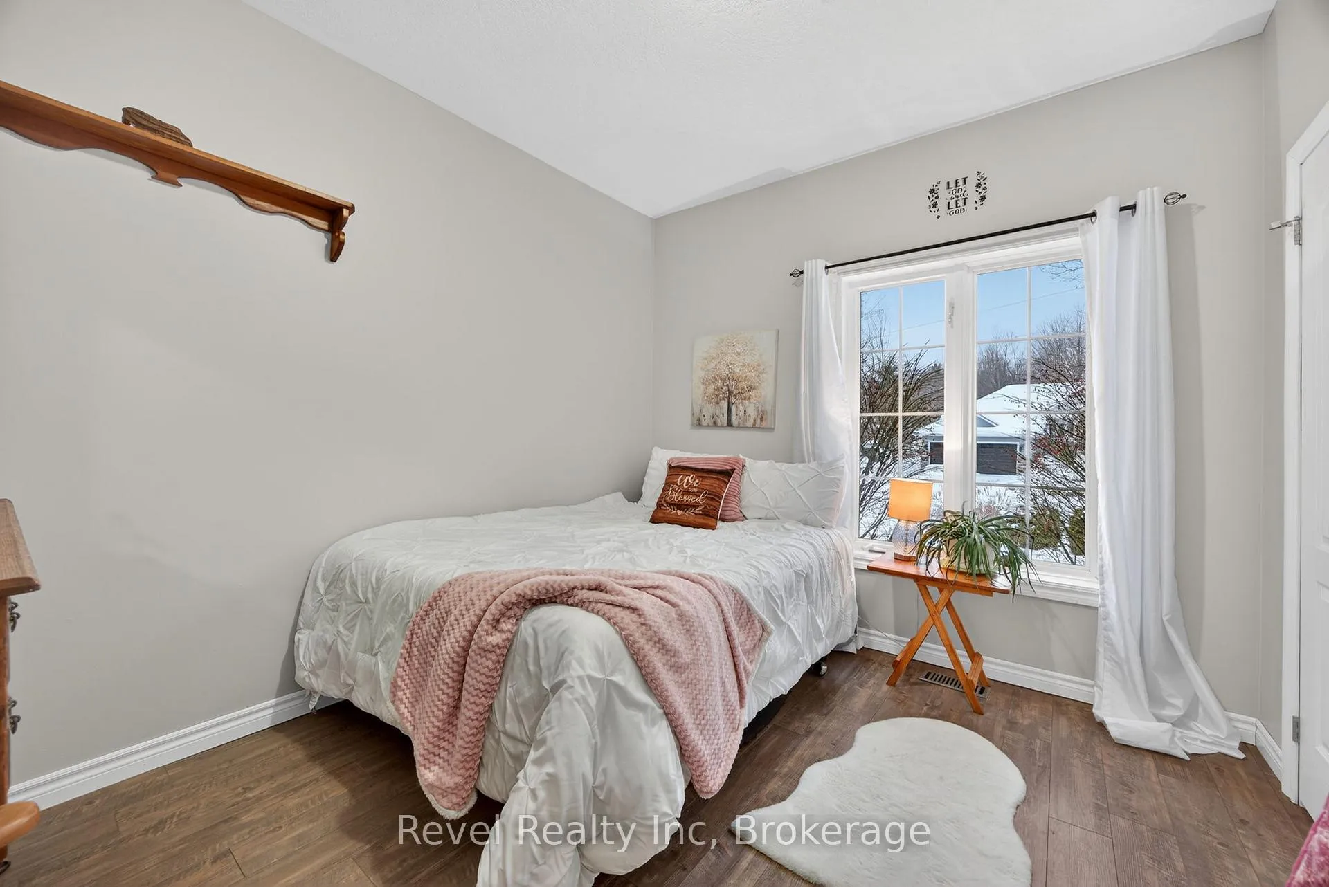 Photo 11 of 61 Rue Vanier, Tiny, Rural Tiny — HOMEH
