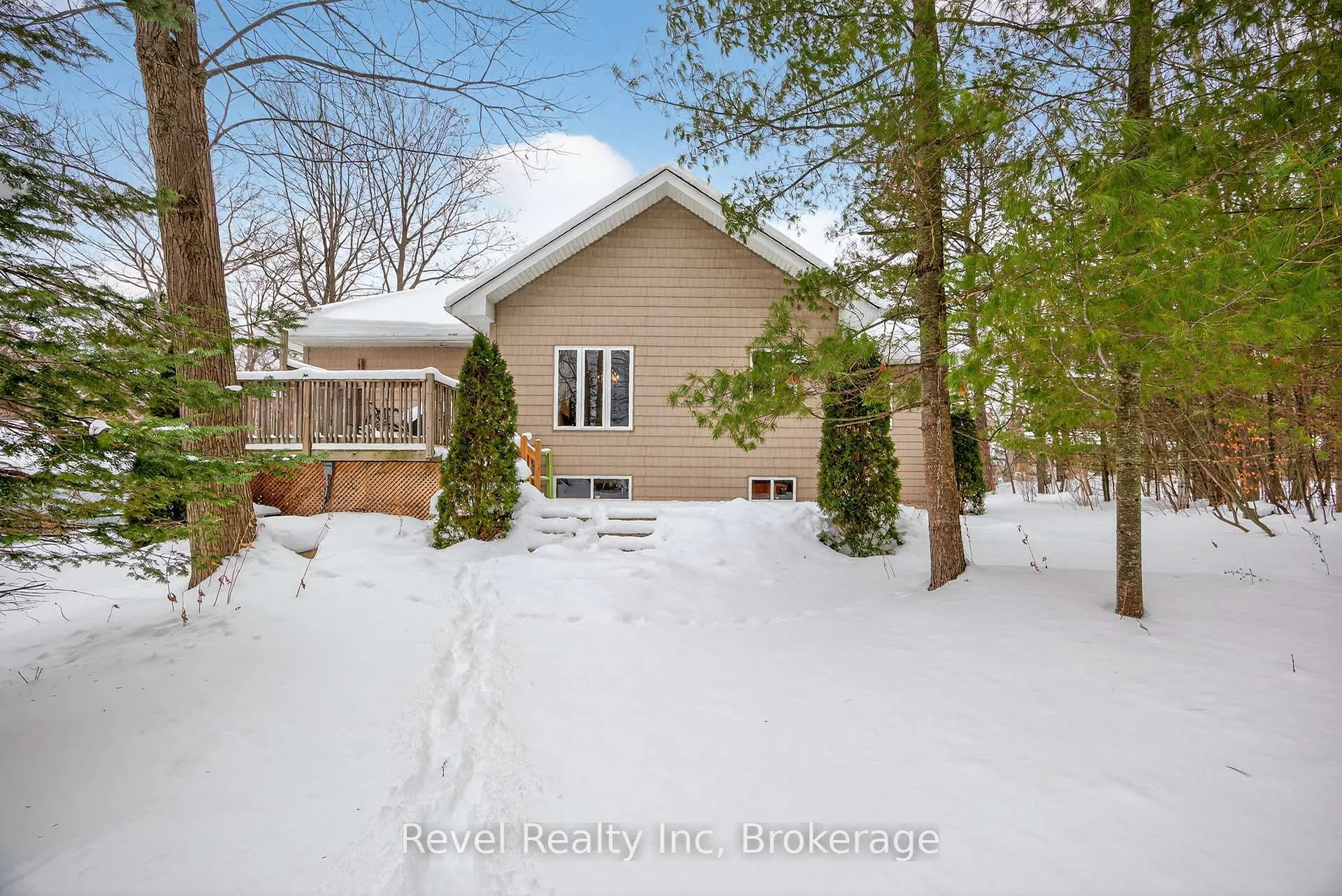 Photo 26 of 61 Rue Vanier, Tiny, Rural Tiny — HOMEH
