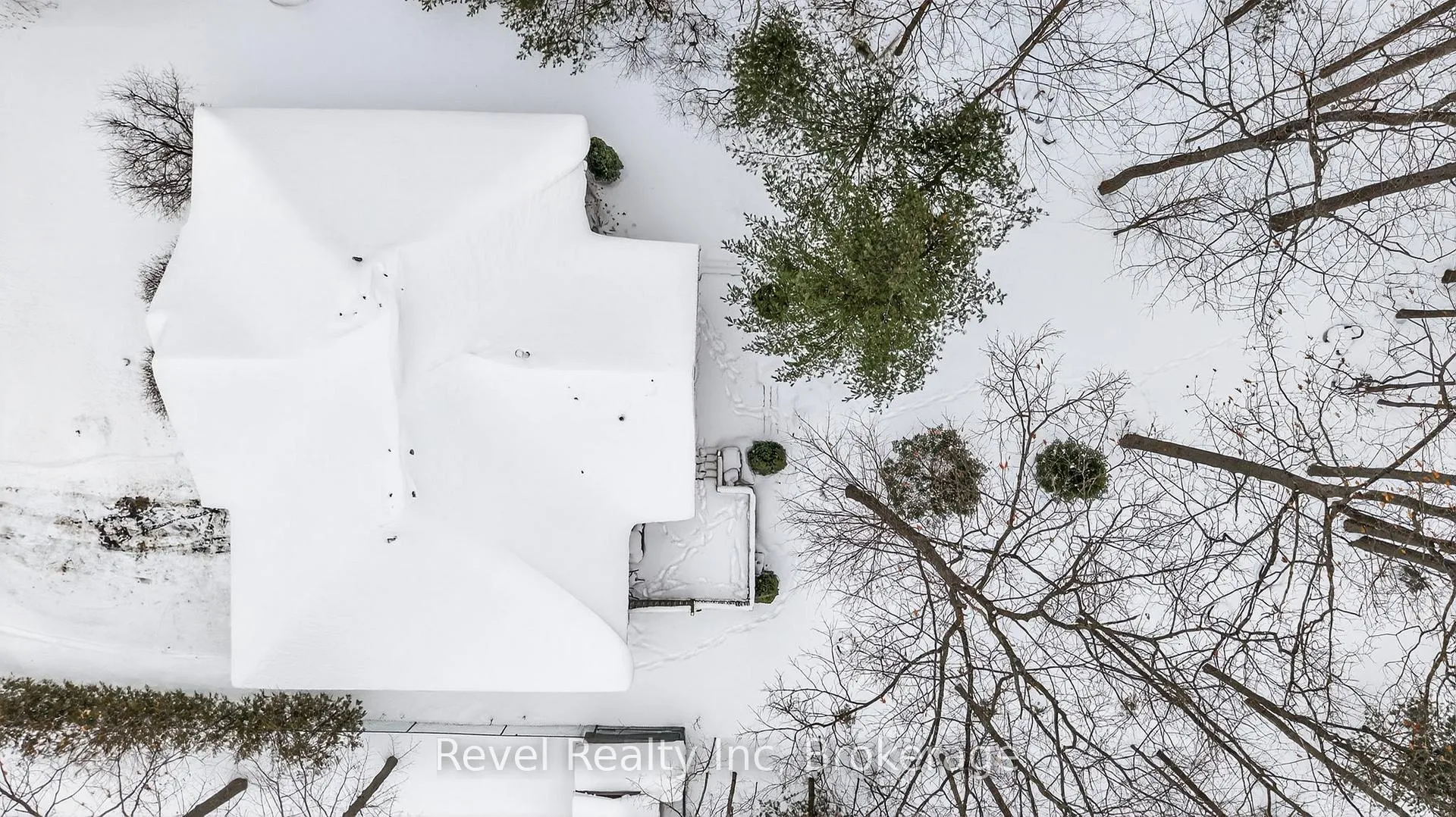 Photo 30 of 61 Rue Vanier, Tiny, Rural Tiny — HOMEH