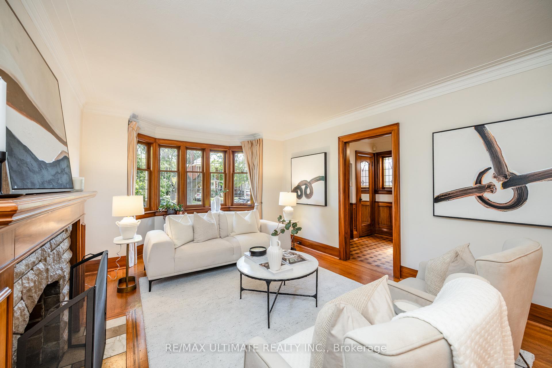 Photo 6 of 18 Rolph Road, Toronto, Leaside — HOMEH