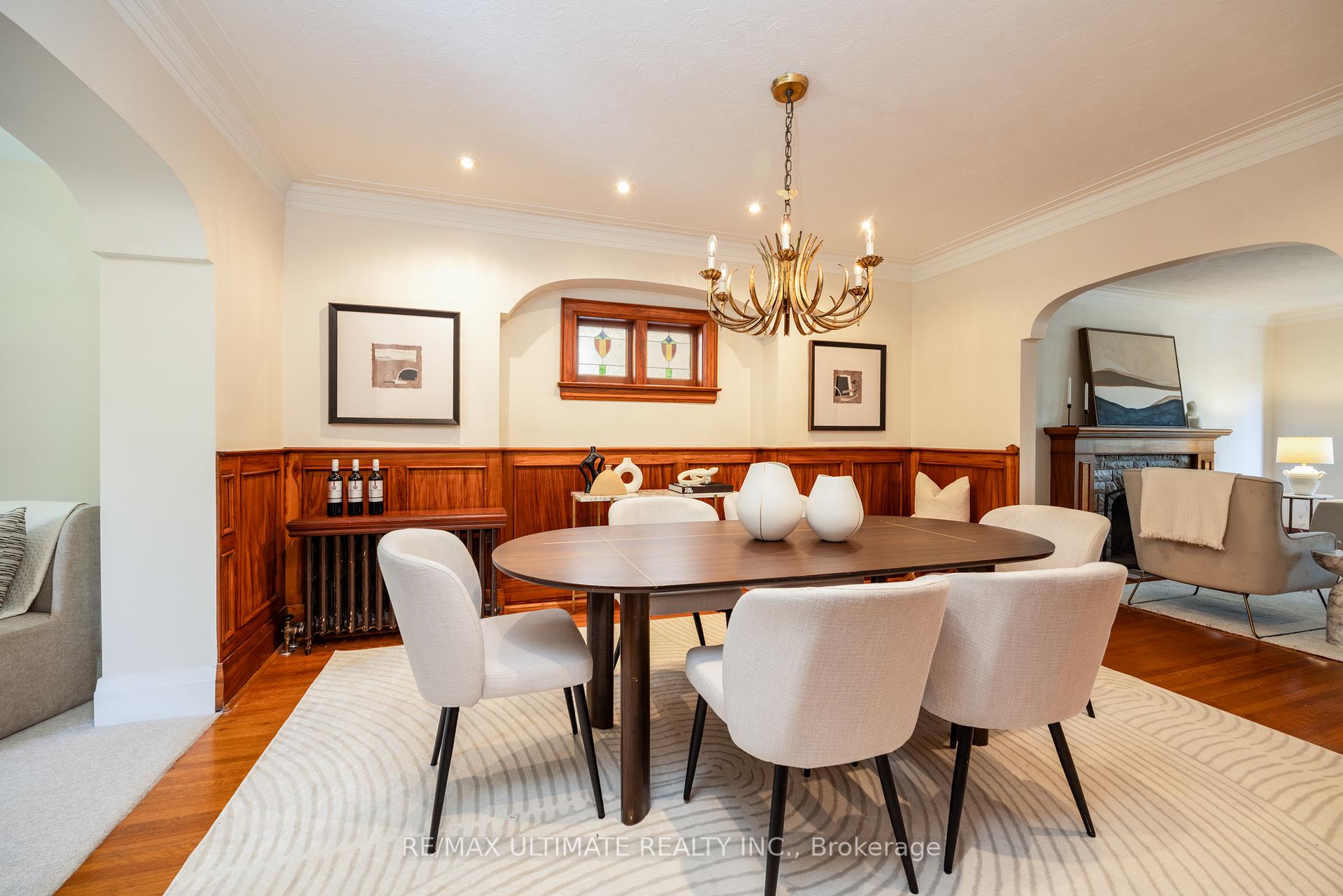 Photo 10 of 18 Rolph Road, Toronto, Leaside — HOMEH