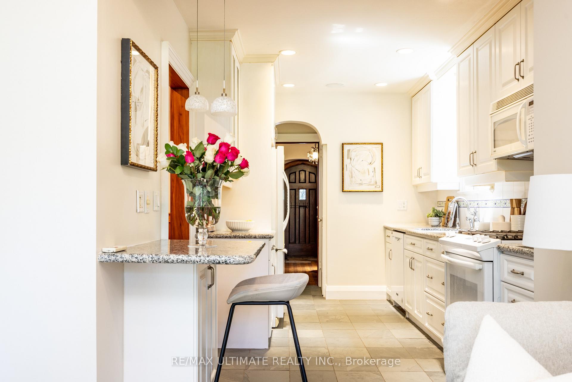Photo 18 of 18 Rolph Road, Toronto, Leaside — HOMEH