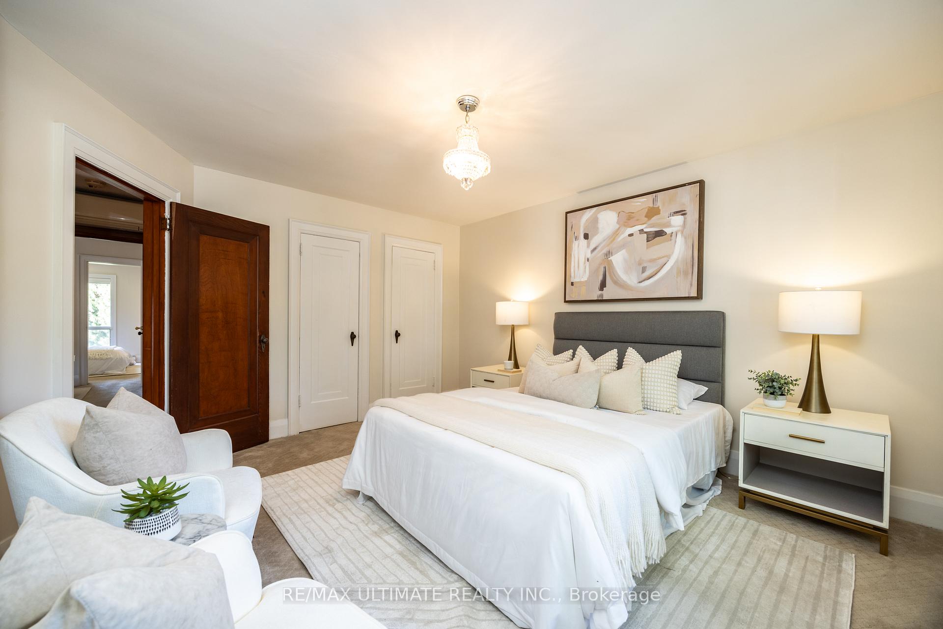 Photo 26 of 18 Rolph Road, Toronto, Leaside — HOMEH