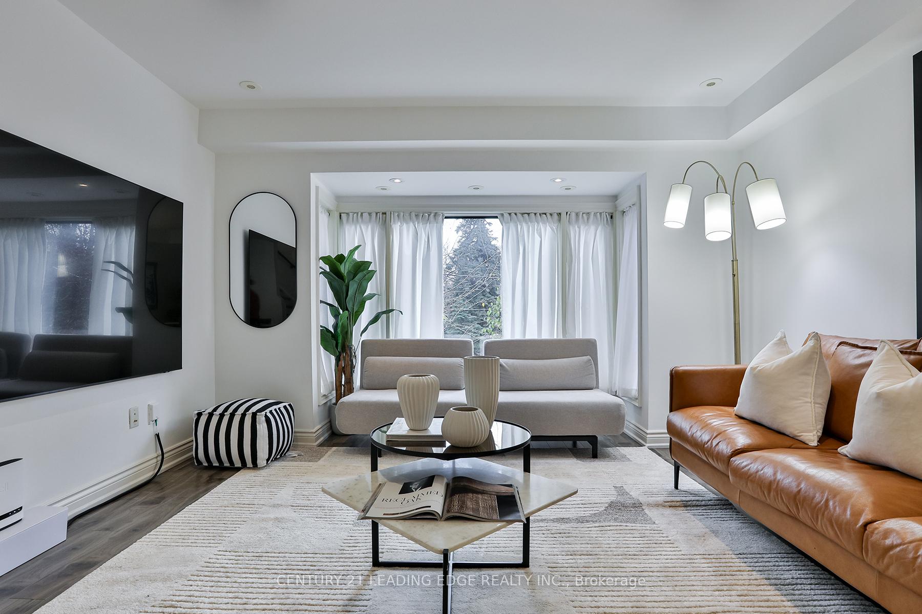 Photo 15 of 198 B Moore Avenue, Toronto, Rosedale-Moore Park — HOMEH