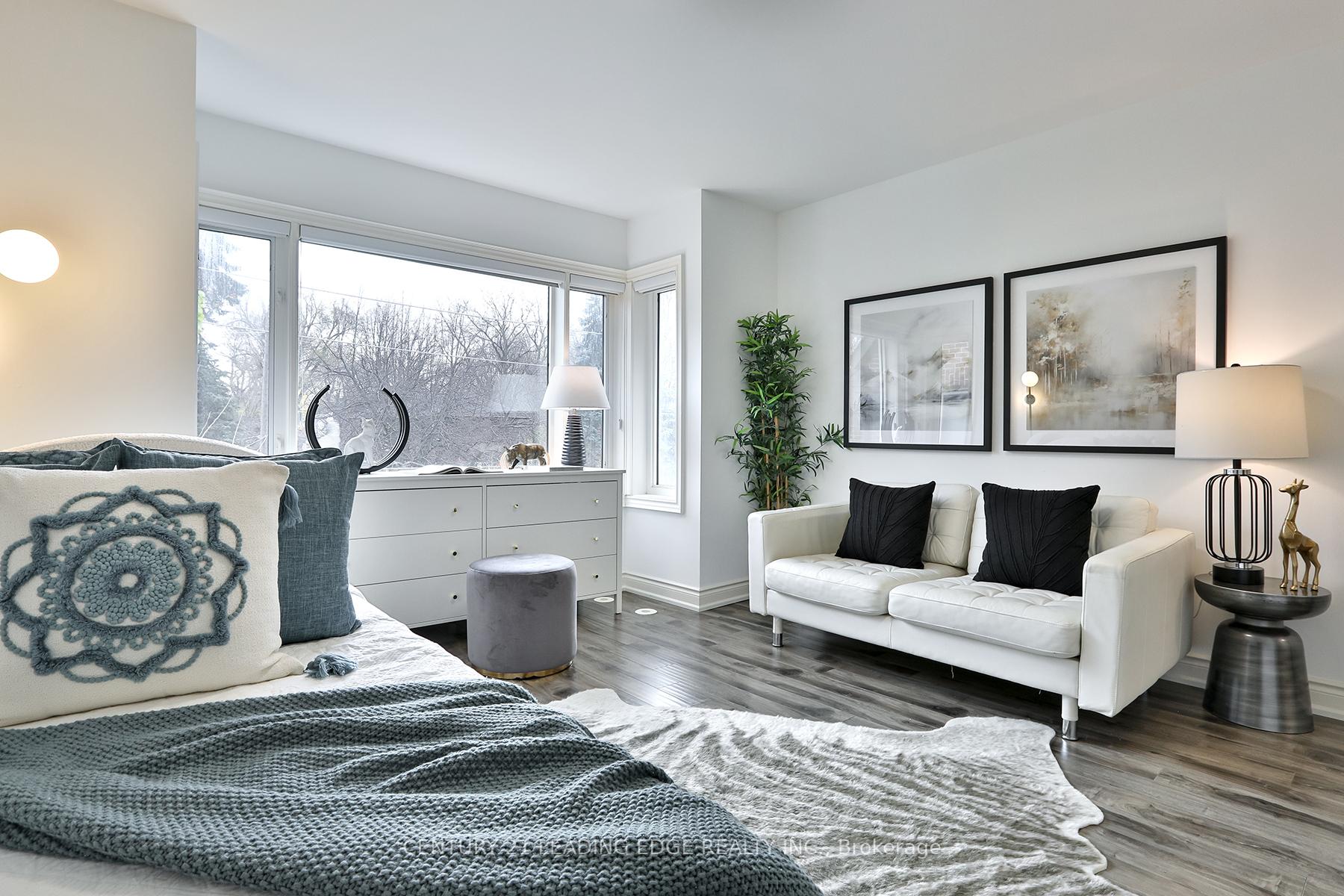 Photo 22 of 198 B Moore Avenue, Toronto, Rosedale-Moore Park — HOMEH