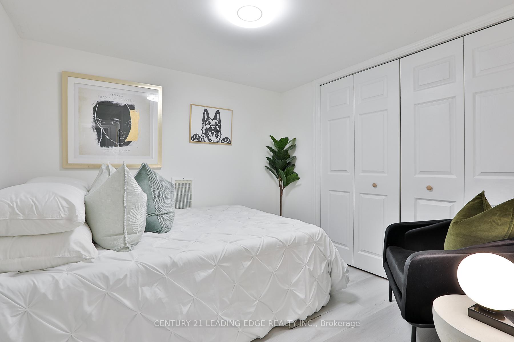 Photo 27 of 198 B Moore Avenue, Toronto, Rosedale-Moore Park — HOMEH