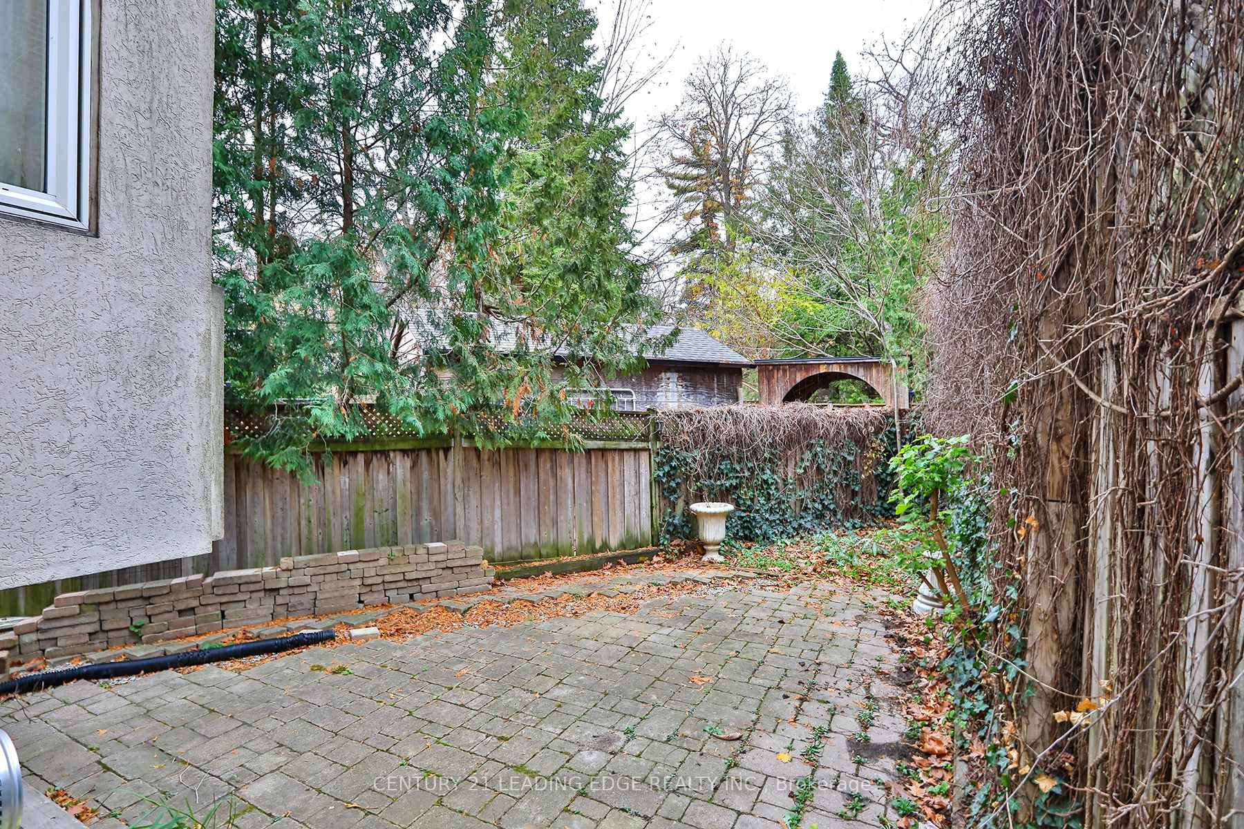 Photo 29 of 198 B Moore Avenue, Toronto, Rosedale-Moore Park — HOMEH