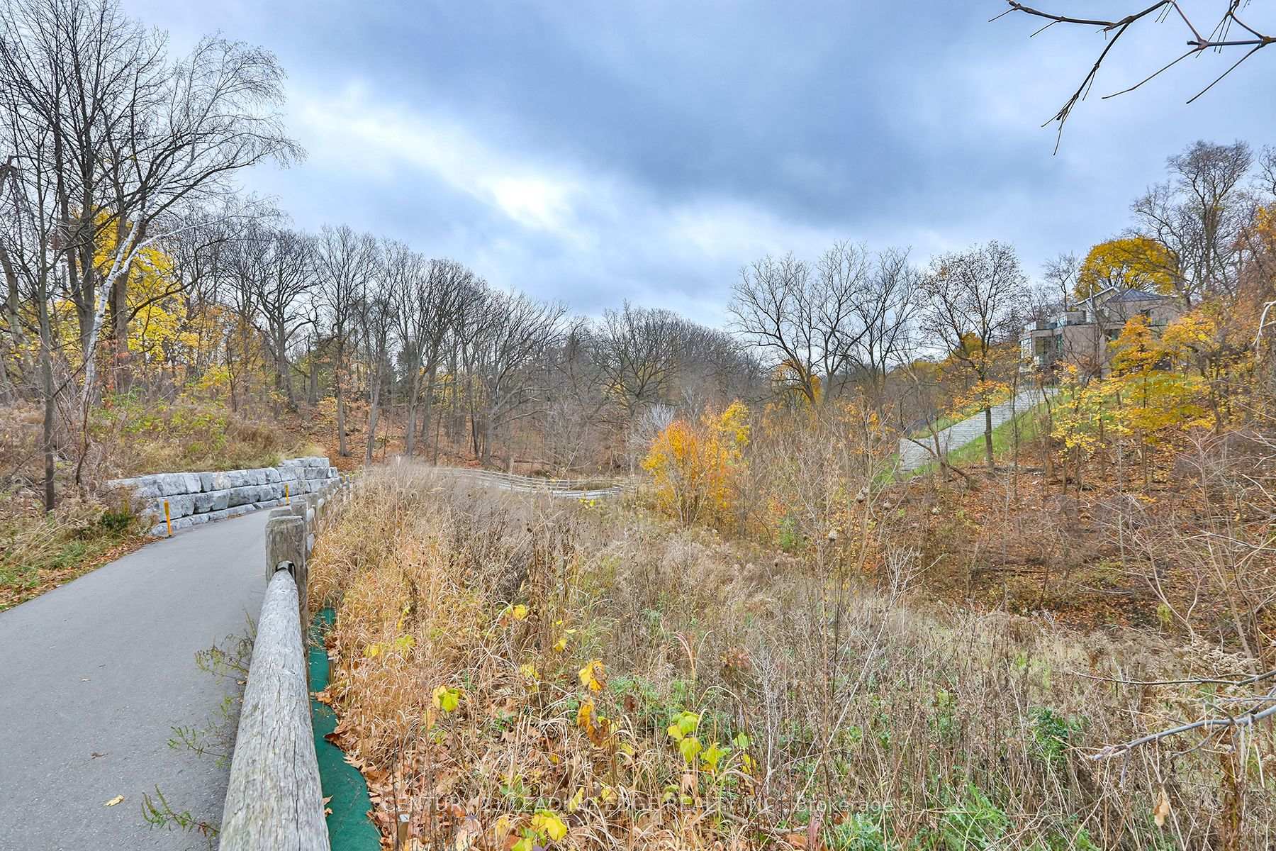 Photo 38 of 198 B Moore Avenue, Toronto, Rosedale-Moore Park — HOMEH