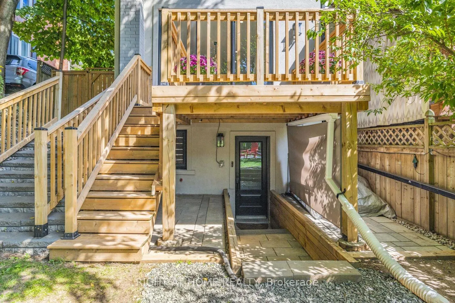 Photo 45 of 324 Lee Avenue, Toronto, The Beaches — HOMEH