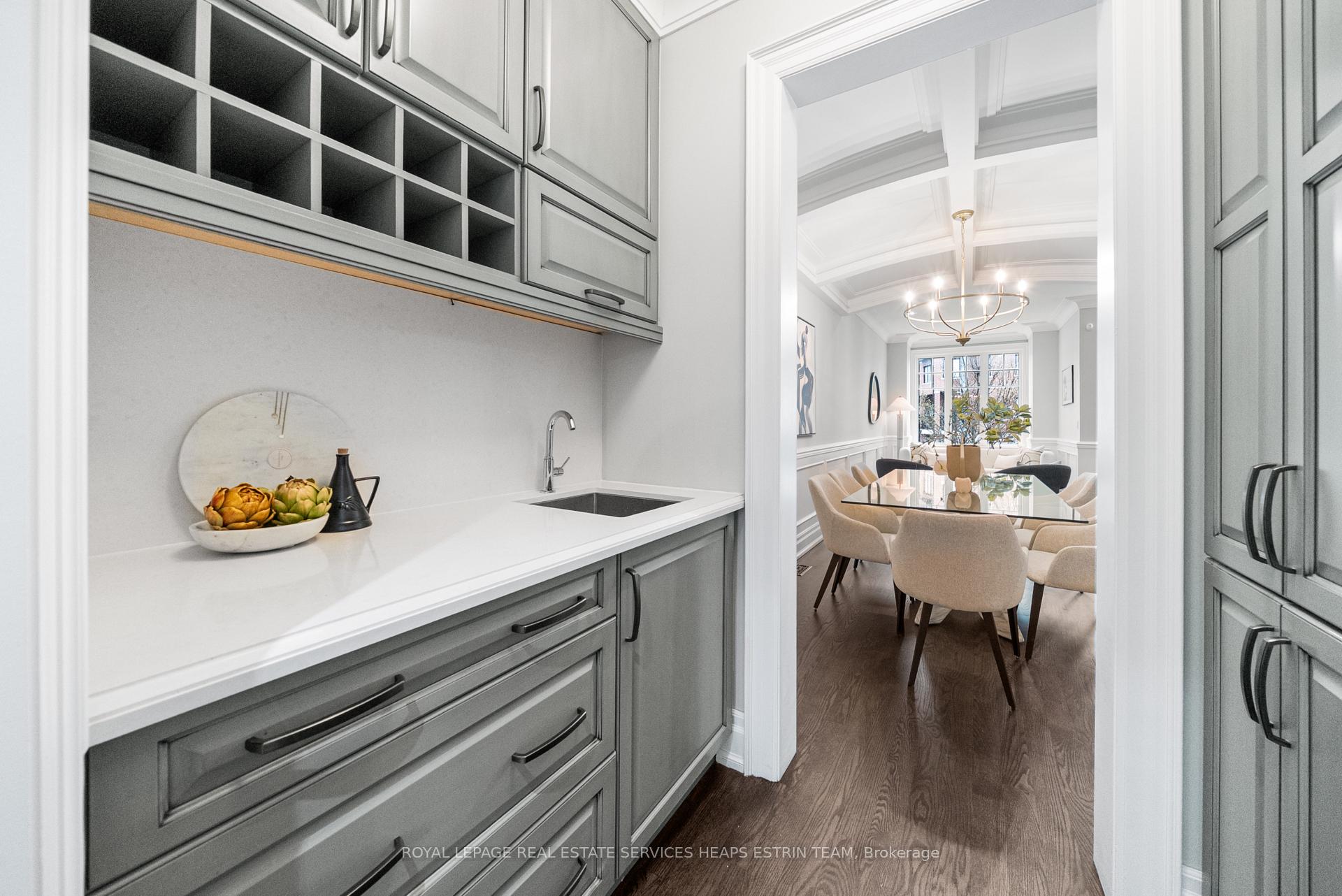 Photo 7 of 332 Sutherland Drive, Toronto, Leaside — HOMEH