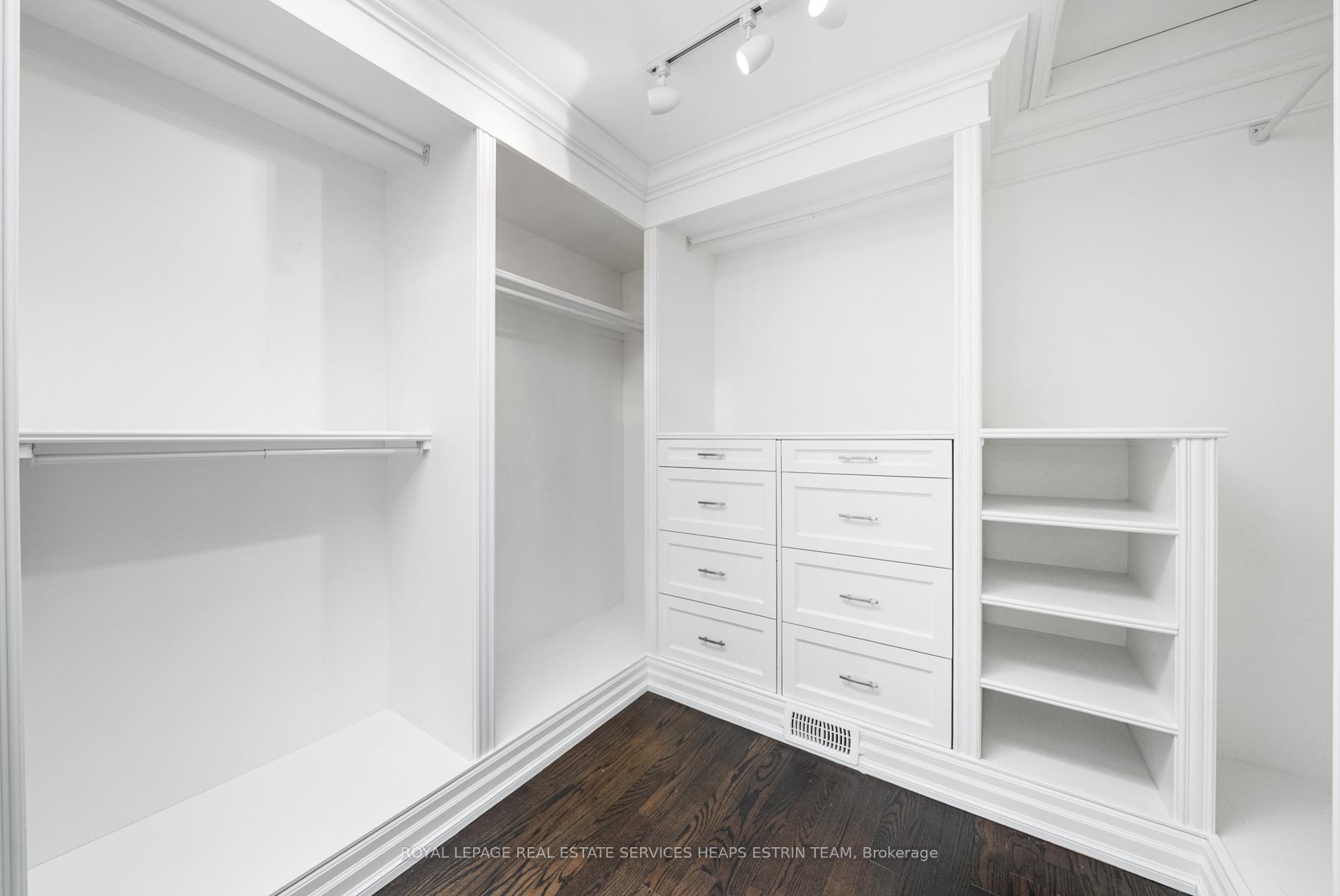 Photo 23 of 332 Sutherland Drive, Toronto, Leaside — HOMEH
