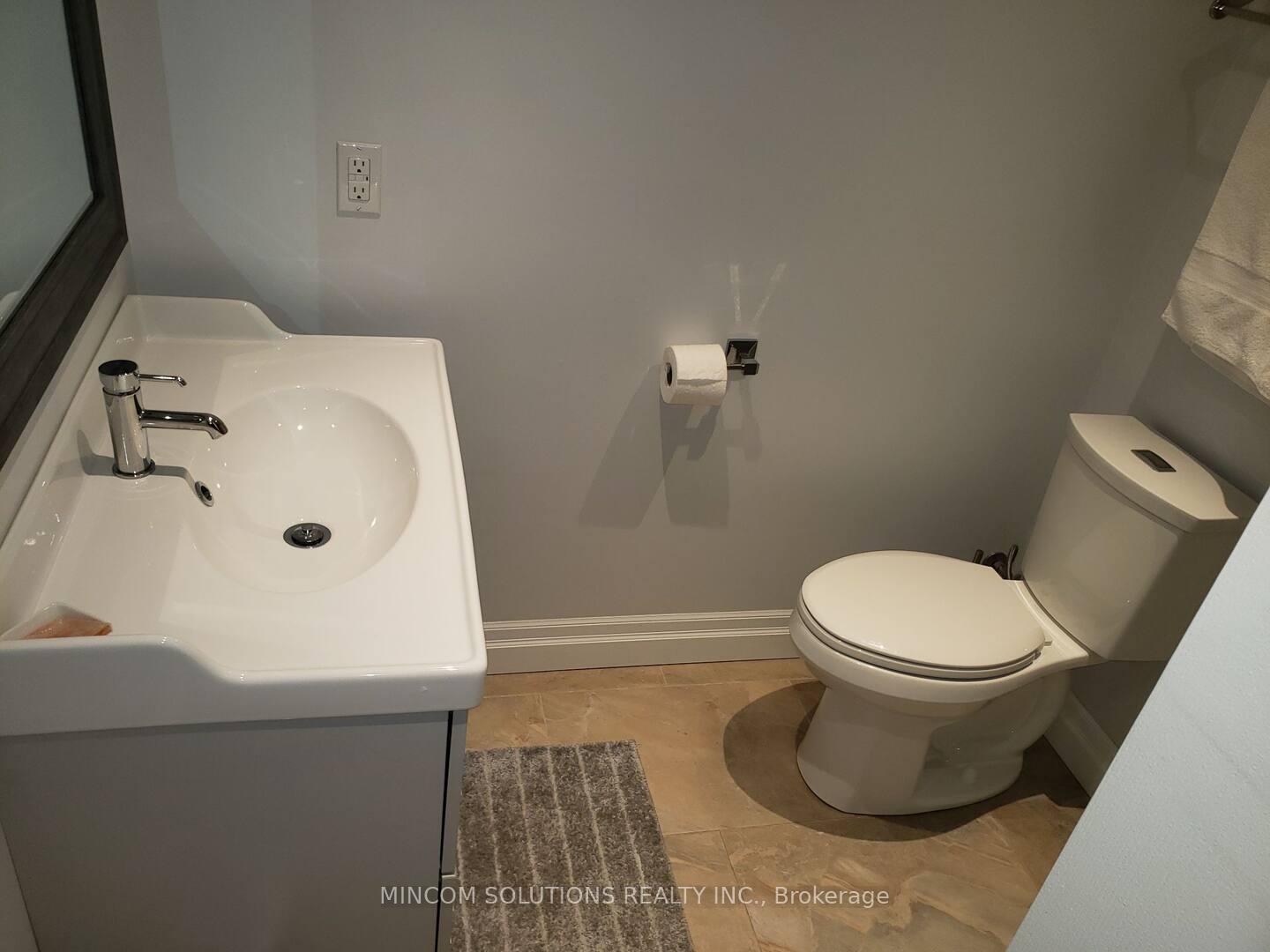 Photo 9 of Unit apt 1, 20 Park Road, Tiny, Rural Tiny — HOMEH