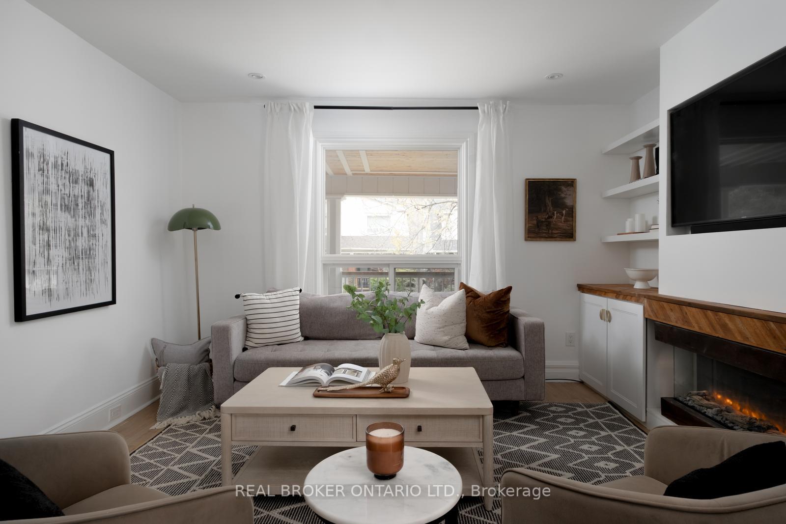 Photo 2 of 21 Stephenson Avenue, Toronto, East End-Danforth — HOMEH