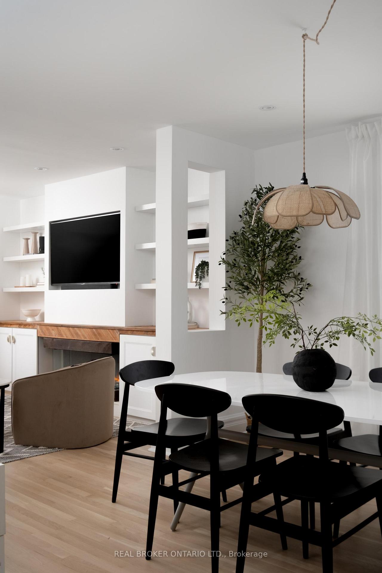 Photo 5 of 21 Stephenson Avenue, Toronto, East End-Danforth — HOMEH