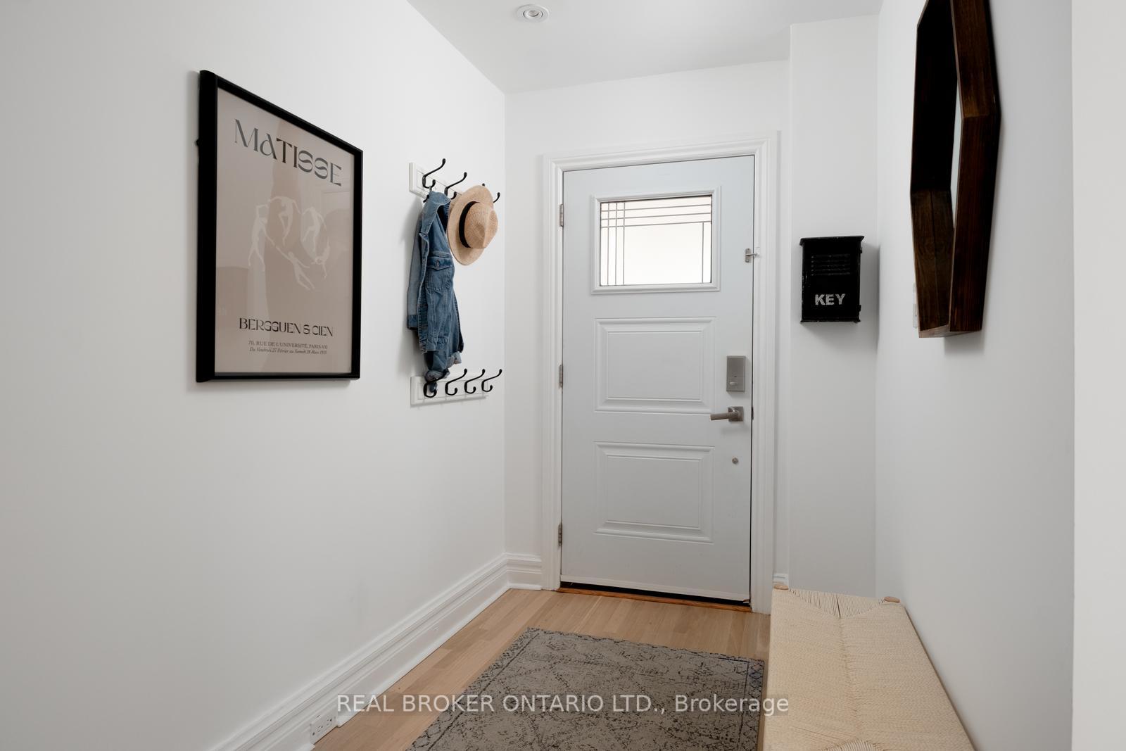 Photo 9 of 21 Stephenson Avenue, Toronto, East End-Danforth — HOMEH