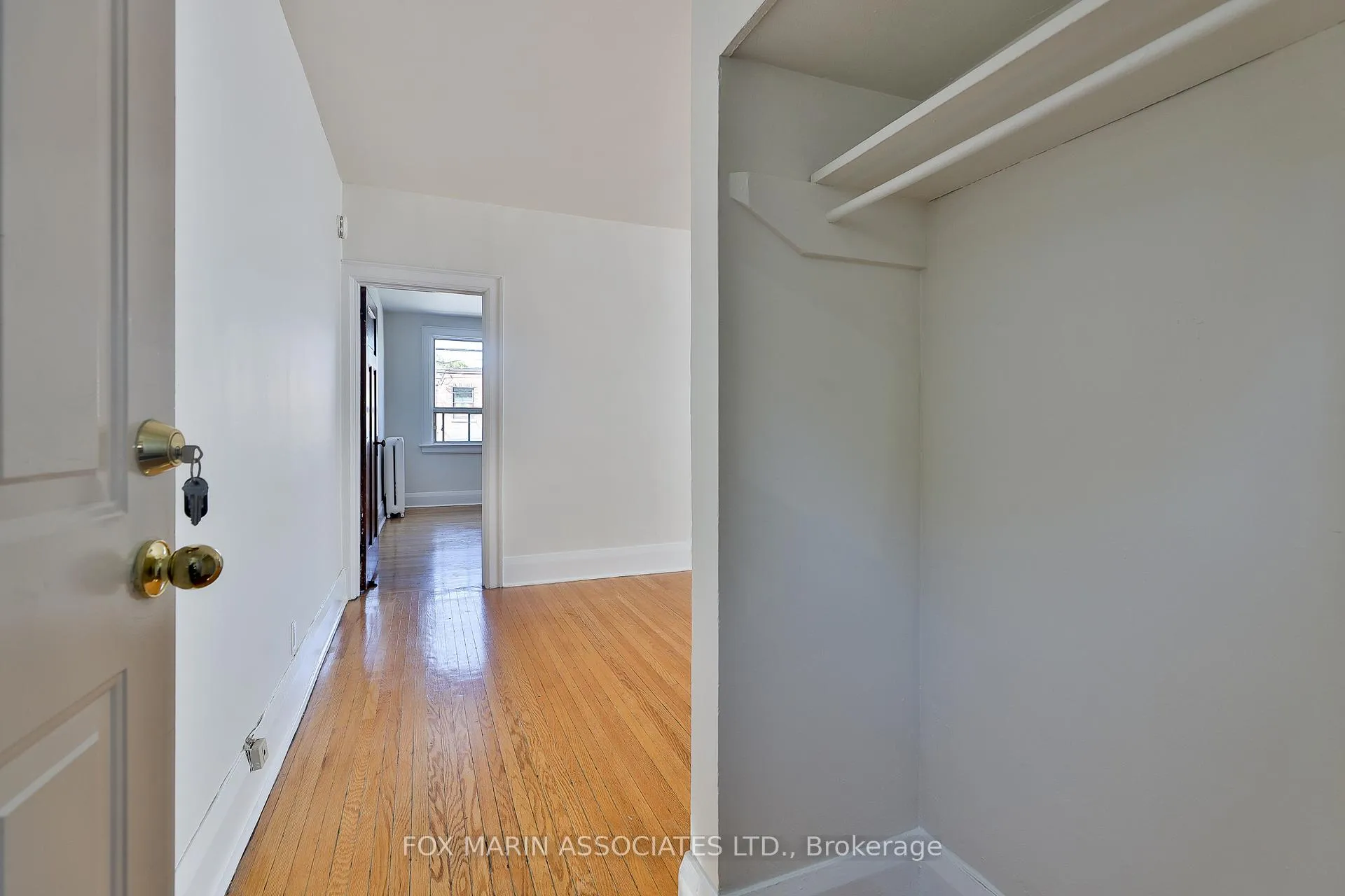 Photo 2 of Unit 2, 1215 Woodbine Avenue, Toronto, Woodbine-Lumsden — HOMEH