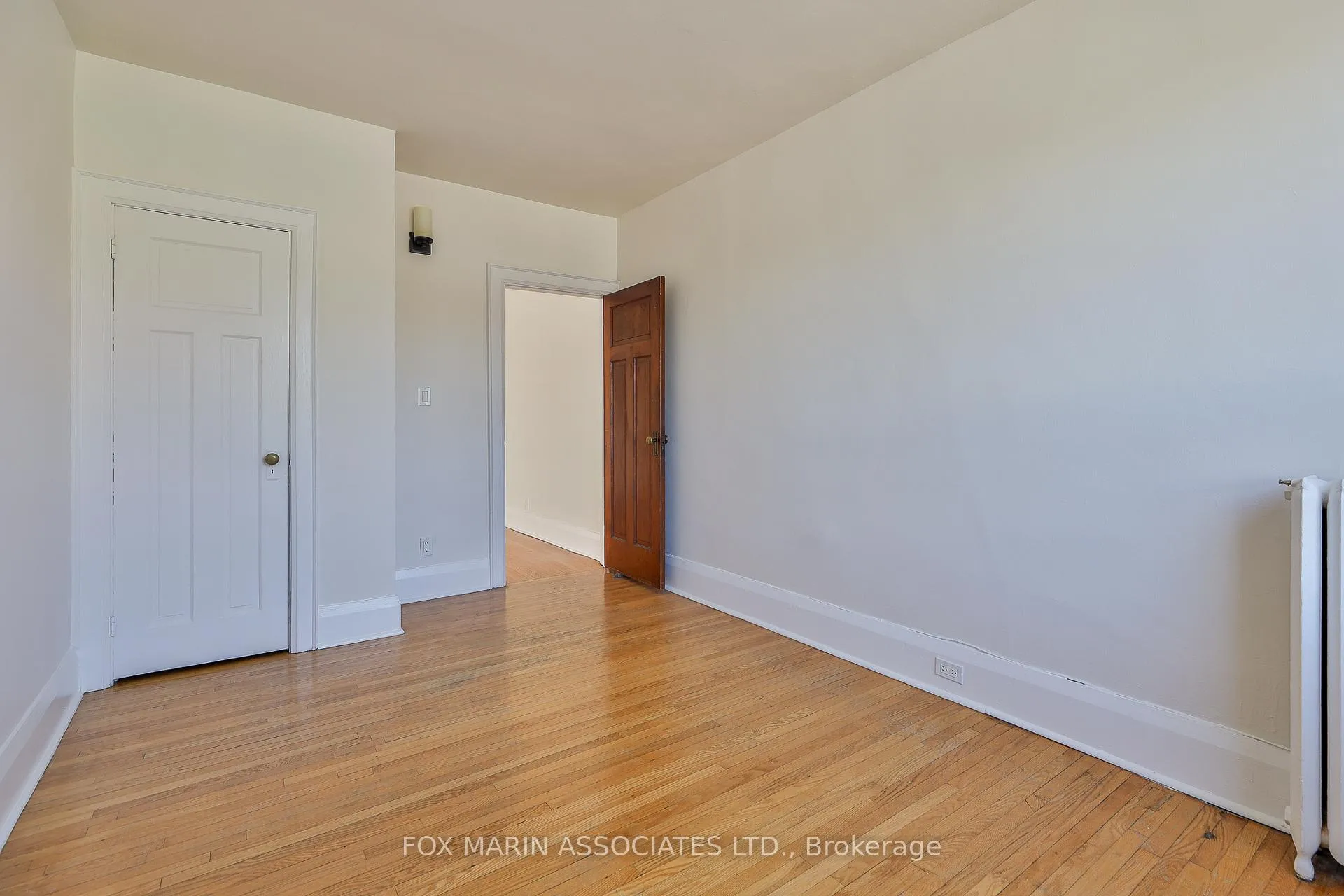 Photo 20 of Unit 2, 1215 Woodbine Avenue, Toronto, Woodbine-Lumsden — HOMEH