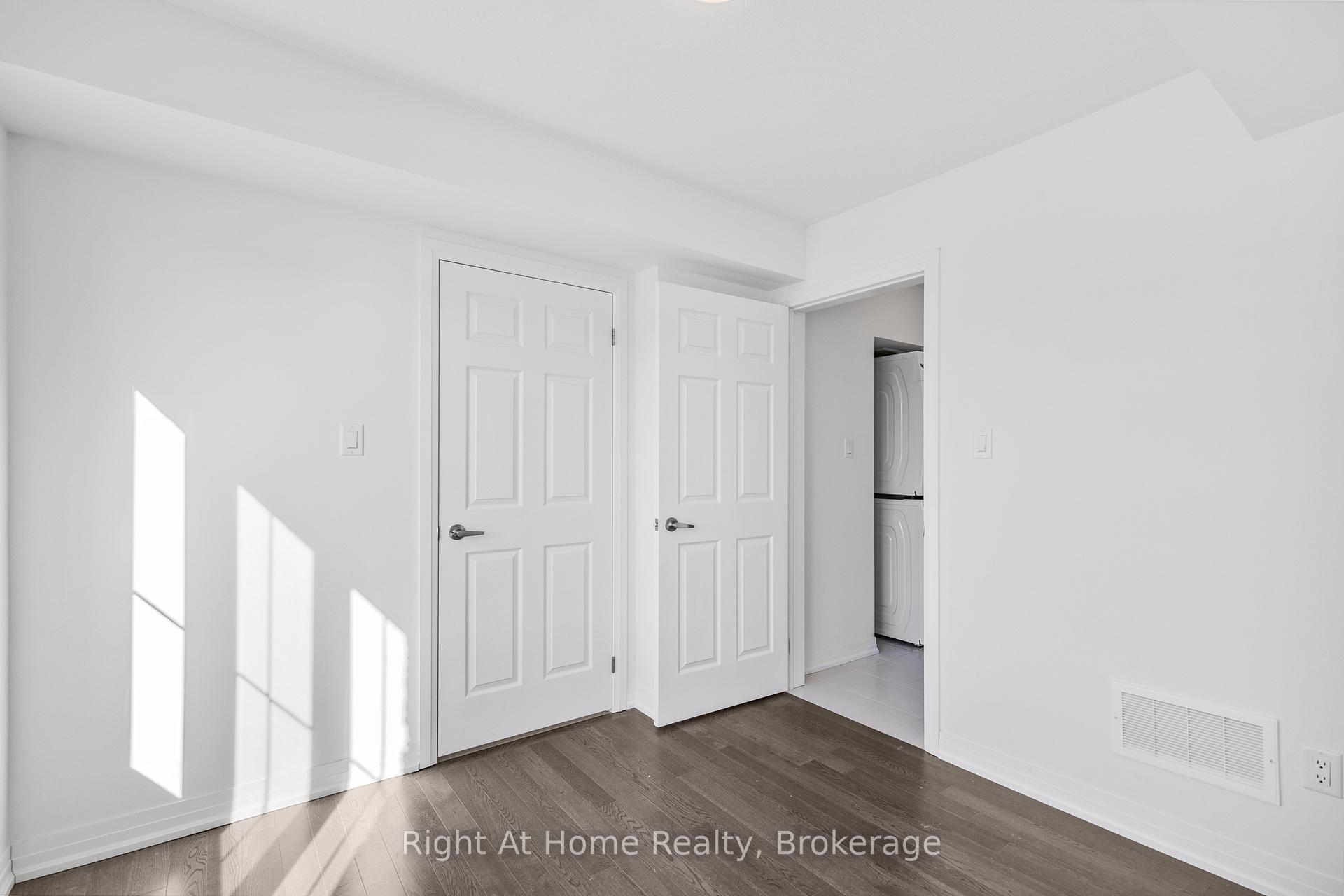 Photo 6 of 9 Lilac Lane, Thorold, Hurricane/Merrittville — HOMEH