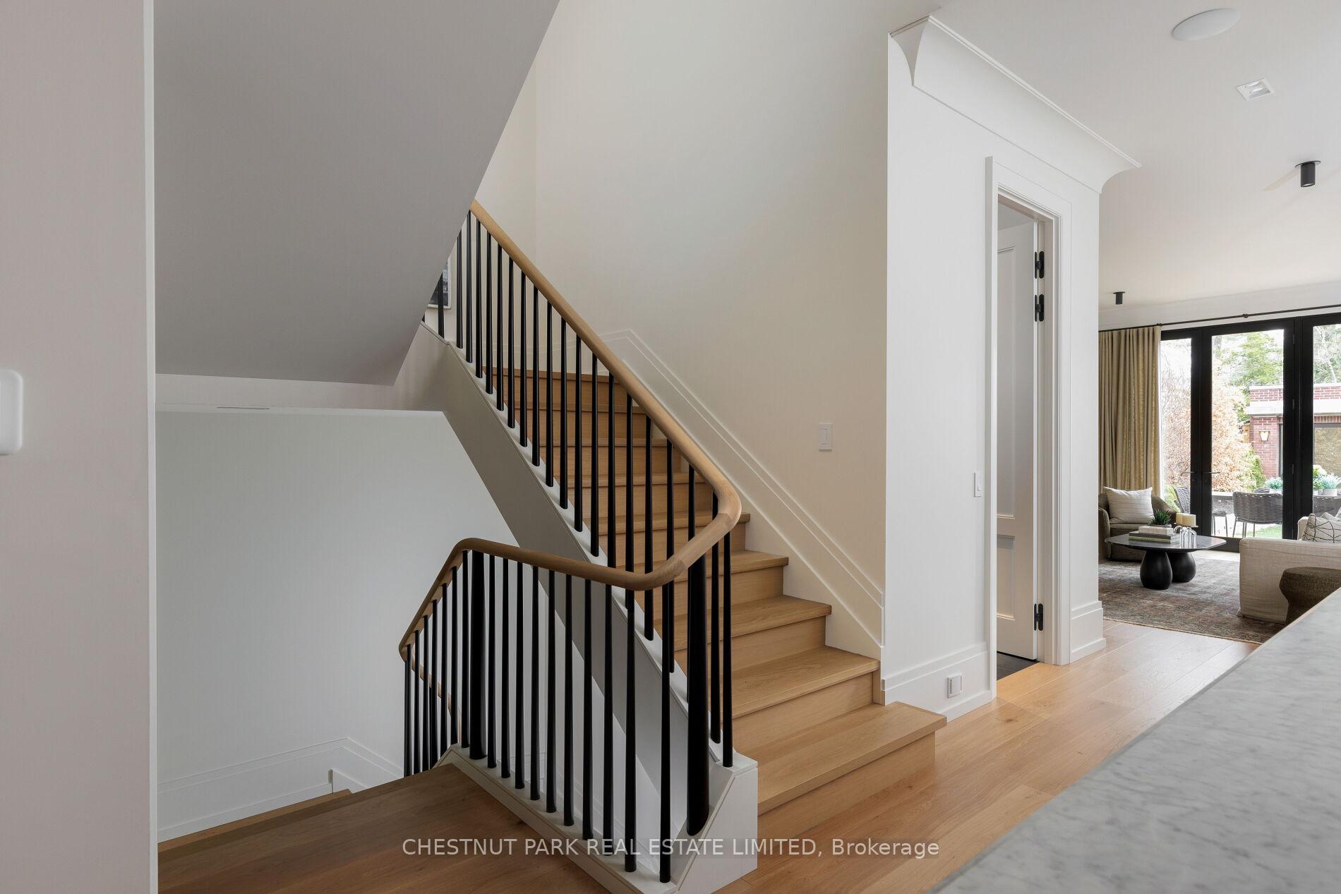 Photo 21 of 91 Inglewood Drive, Toronto, Rosedale-Moore Park — HOMEH
