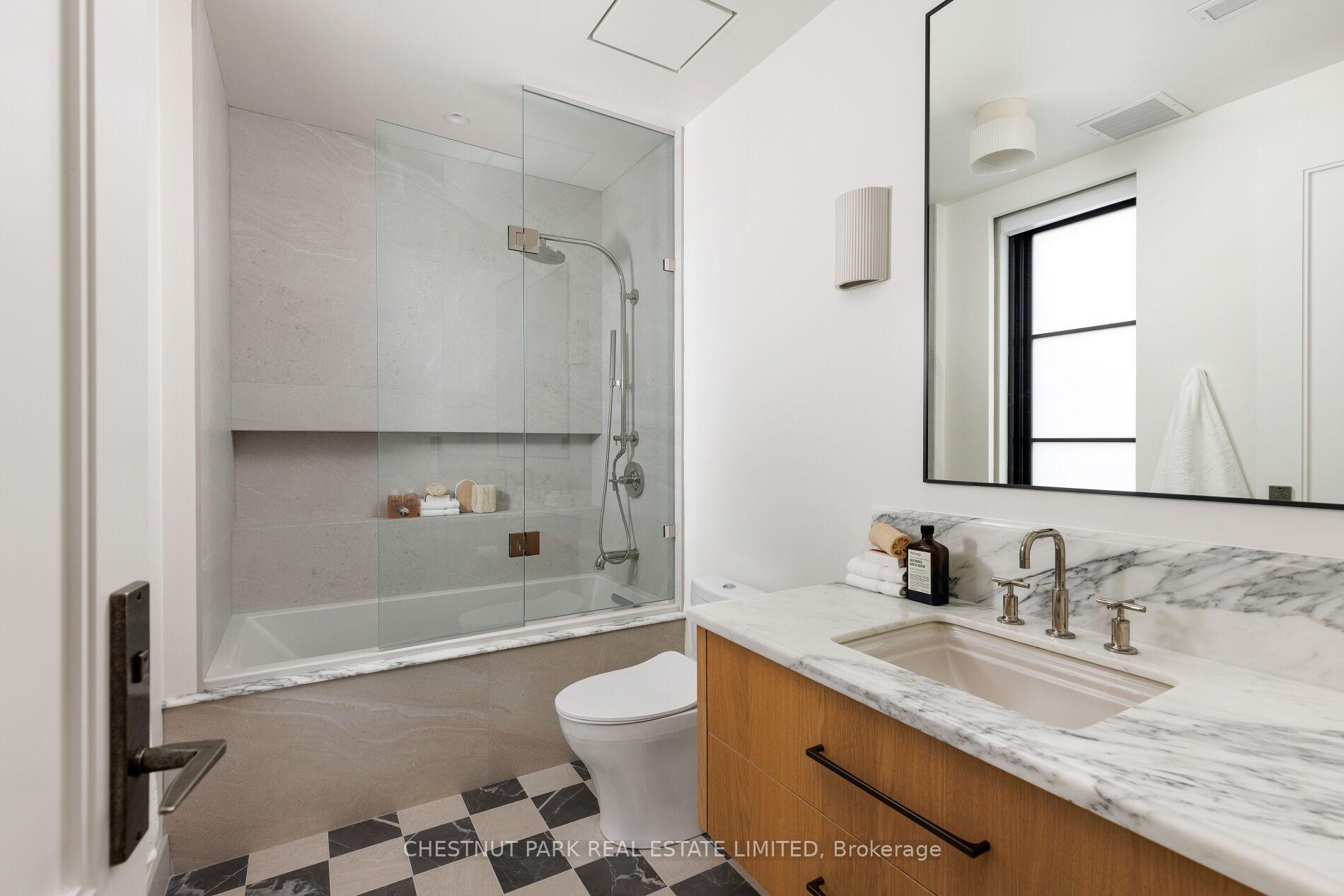 Photo 37 of 91 Inglewood Drive, Toronto, Rosedale-Moore Park — HOMEH