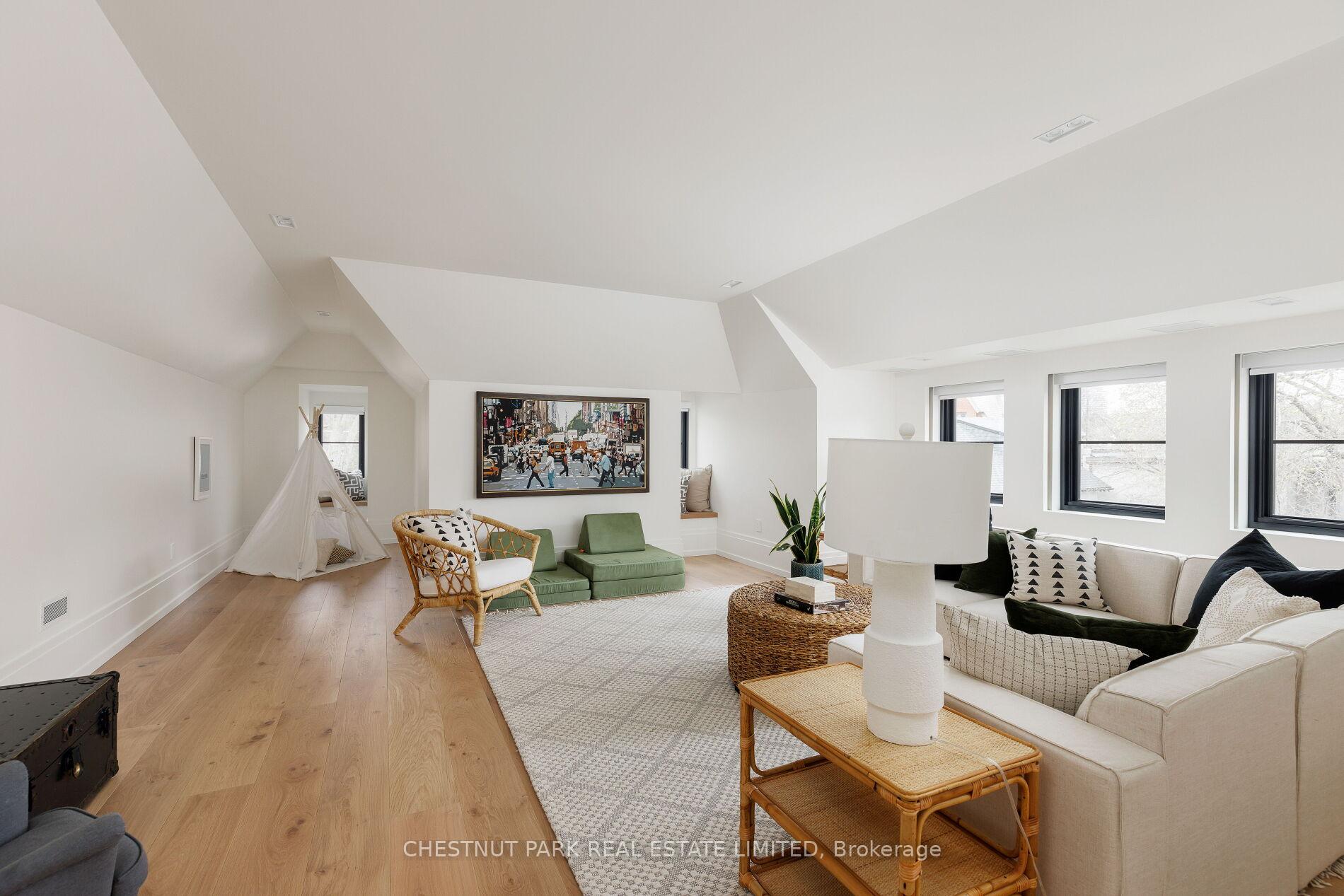 Photo 40 of 91 Inglewood Drive, Toronto, Rosedale-Moore Park — HOMEH
