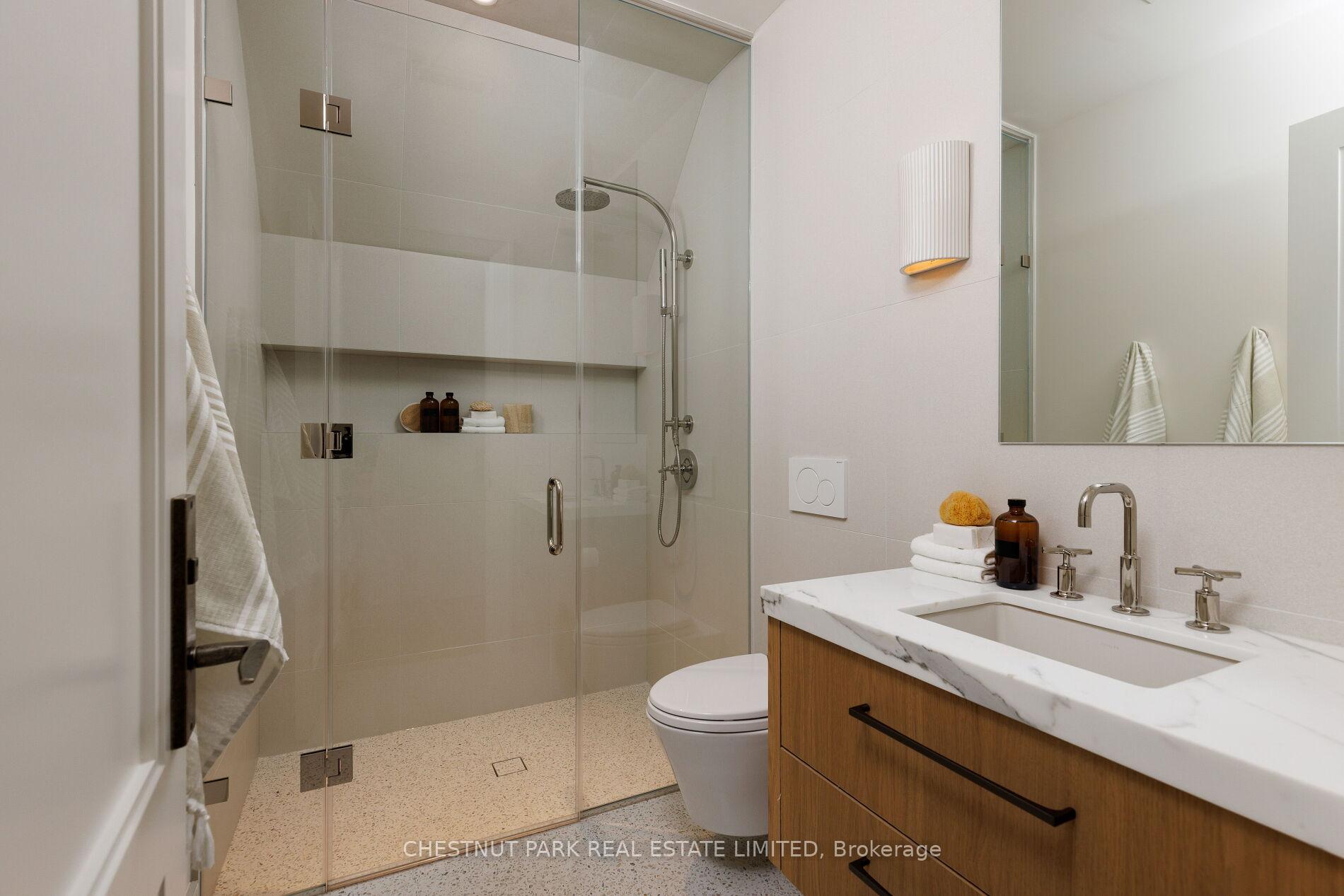 Photo 43 of 91 Inglewood Drive, Toronto, Rosedale-Moore Park — HOMEH