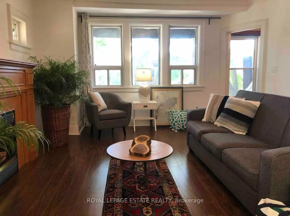 Photo 10 of Unit UPPER, 62 Scarboro Beach Boulevard, Toronto, The Beaches — HOMEH