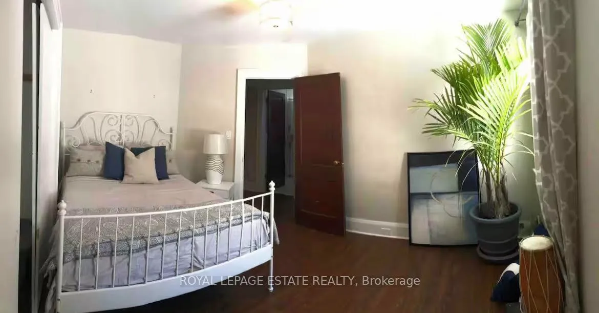 Photo 14 of Unit UPPER, 62 Scarboro Beach Boulevard, Toronto, The Beaches — HOMEH