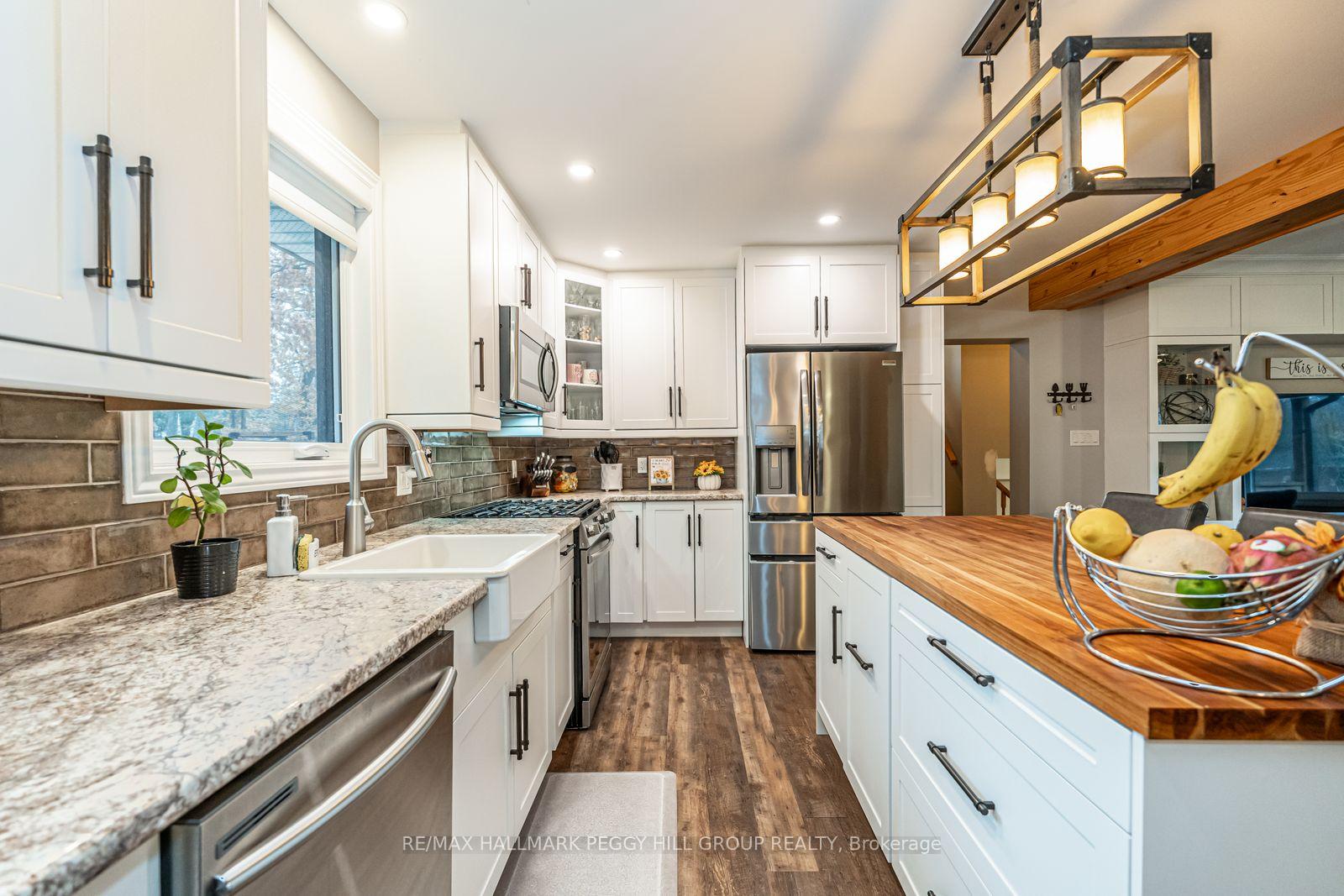 Photo 5 of 45 Evergreen Avenue, Tiny, Rural Tiny — HOMEH