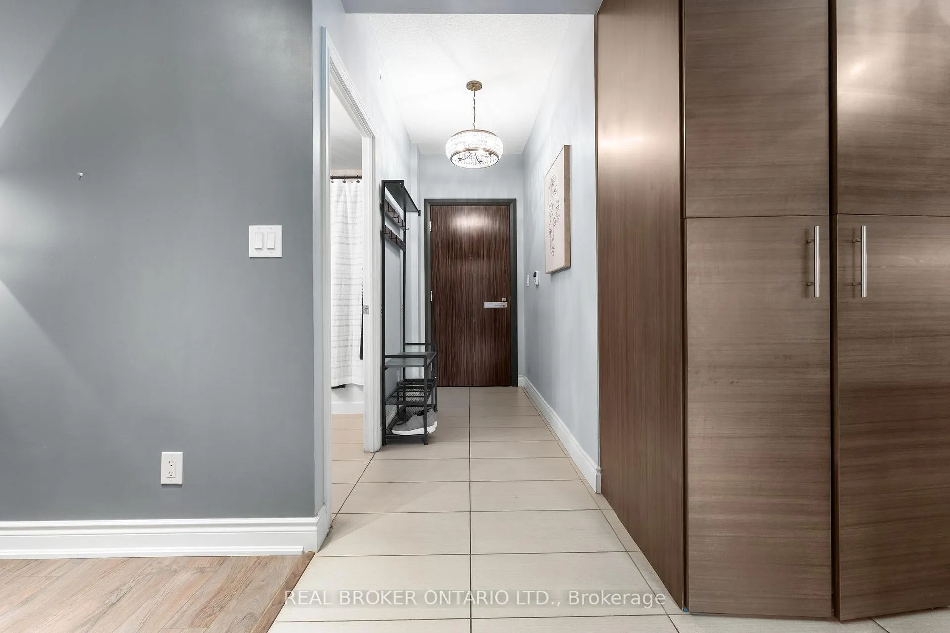 Photo 6 of Unit 301, 277 South Park Road, Markham, Commerce Valley — HOMEH