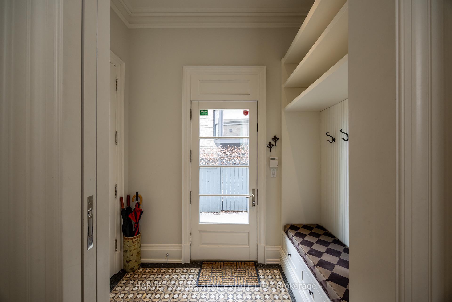 Photo 18 of 50 Lawrence Crescent, Toronto, Lawrence Park South — HOMEH