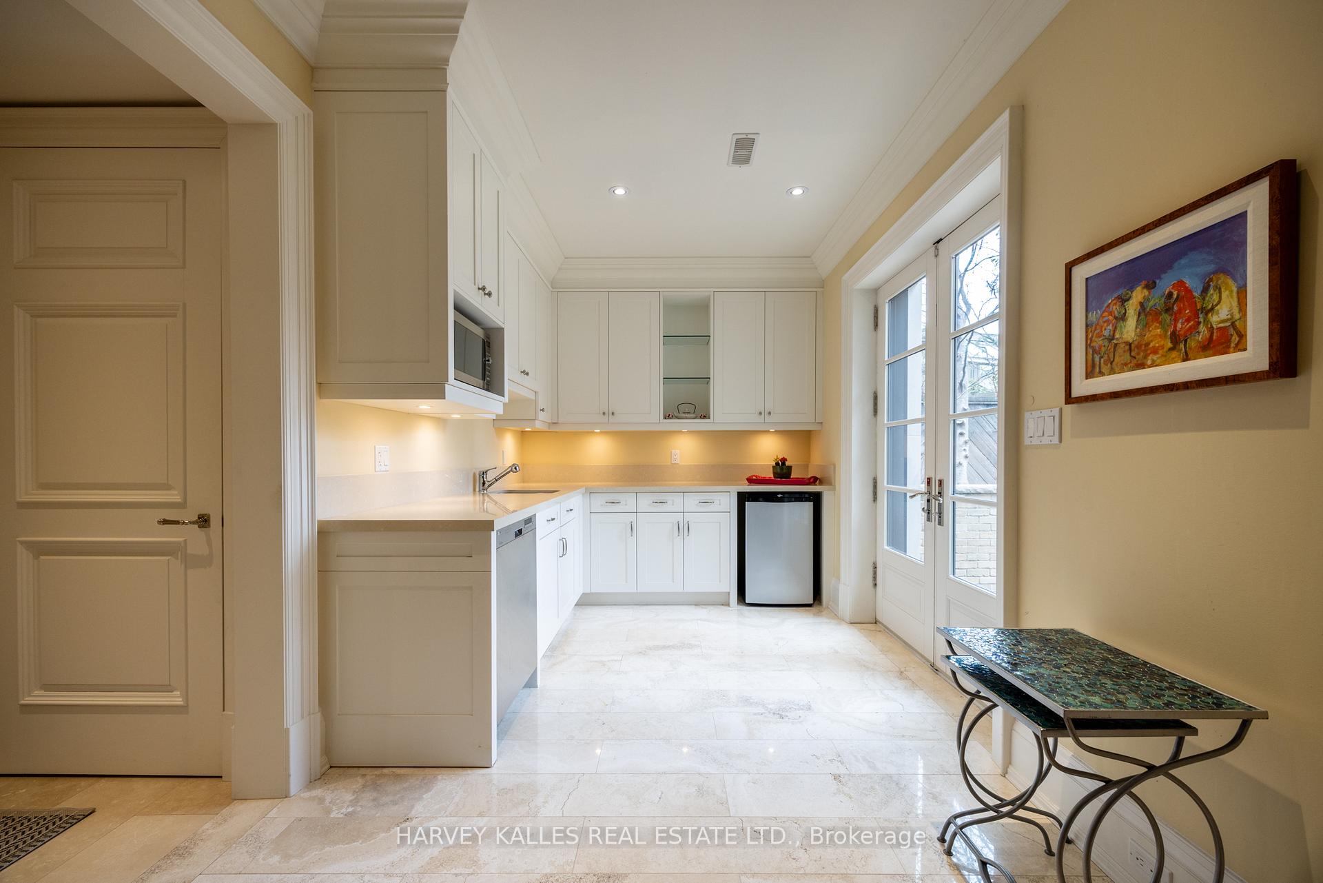 Photo 38 of 50 Lawrence Crescent, Toronto, Lawrence Park South — HOMEH