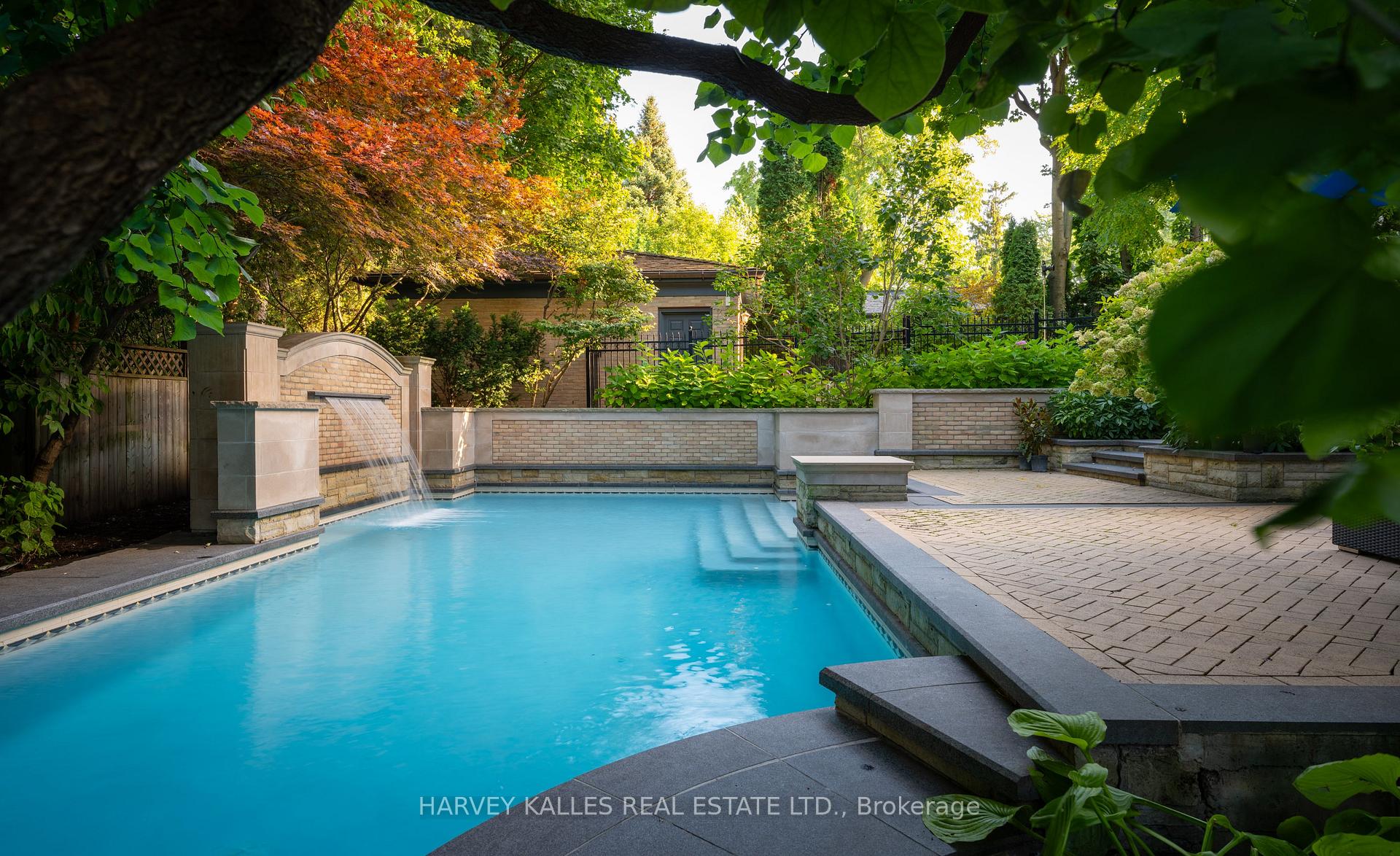 Photo 44 of 50 Lawrence Crescent, Toronto, Lawrence Park South — HOMEH
