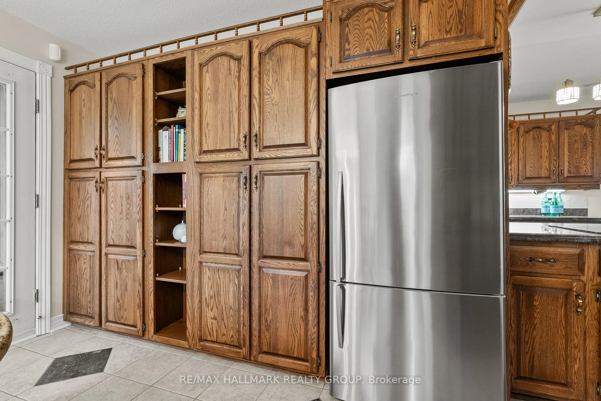 Photo 11 of 16 Goodfellow Court, Ottawa, Fallowfield — HOMEH